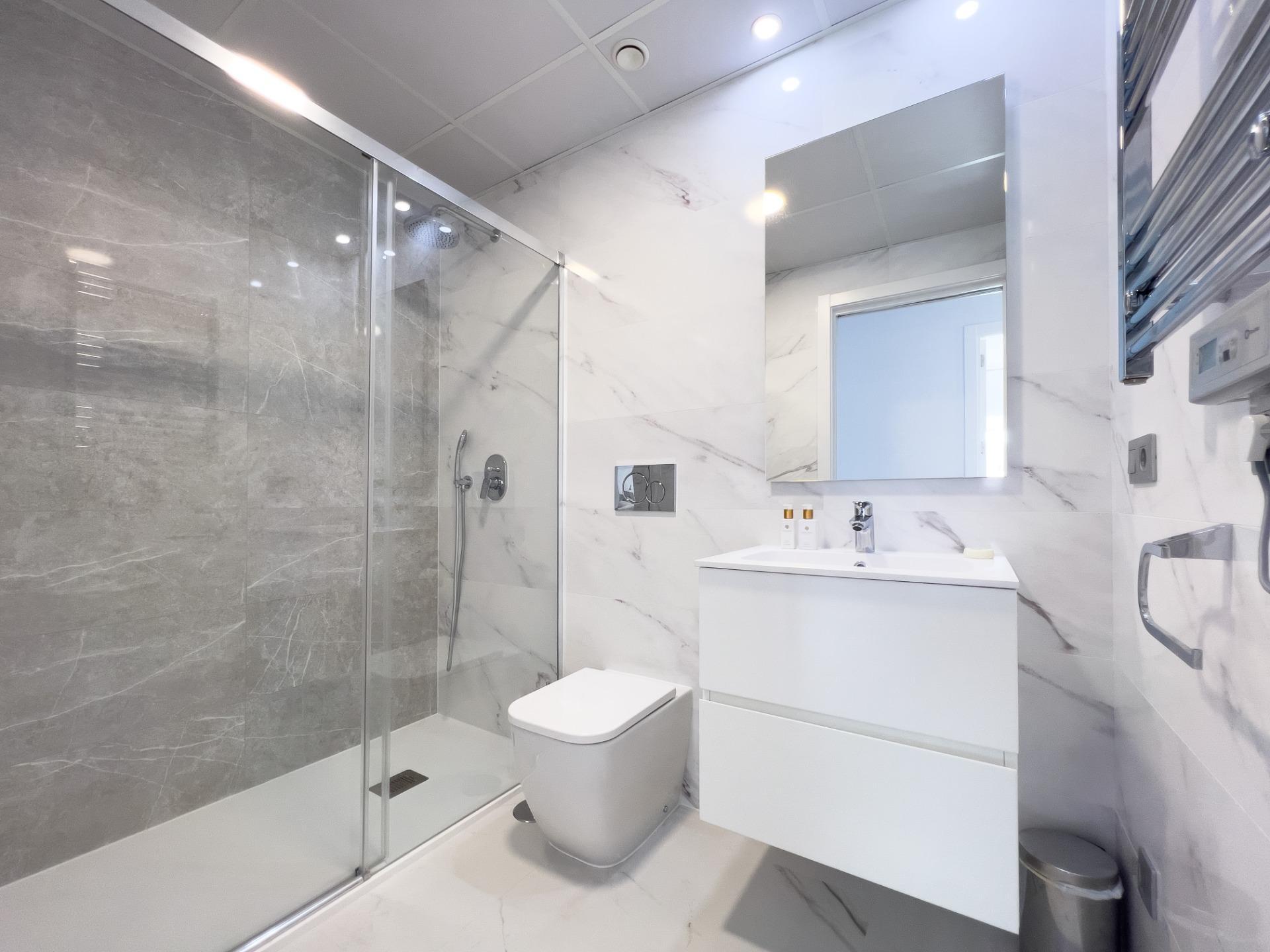 1145DA - 3- und 4-Zimmer-Wohnungen in neues Projekt am Poniente Beach in Benidorm