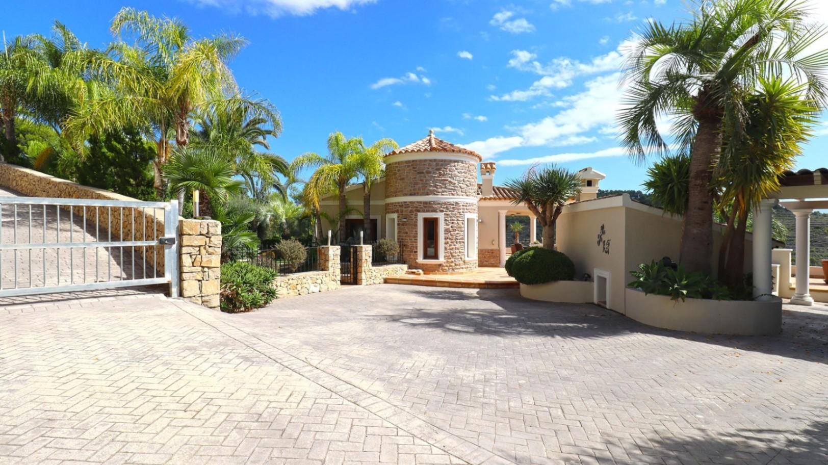 1212NS - Villa mit Panoramablick in einer Wohngegend von Calpe