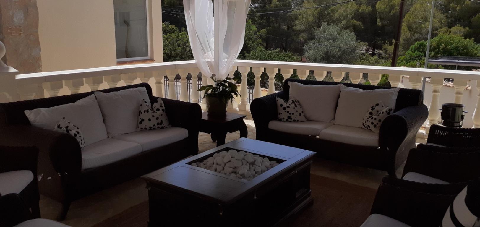 1215NS - Mediterranean Villa in Albir