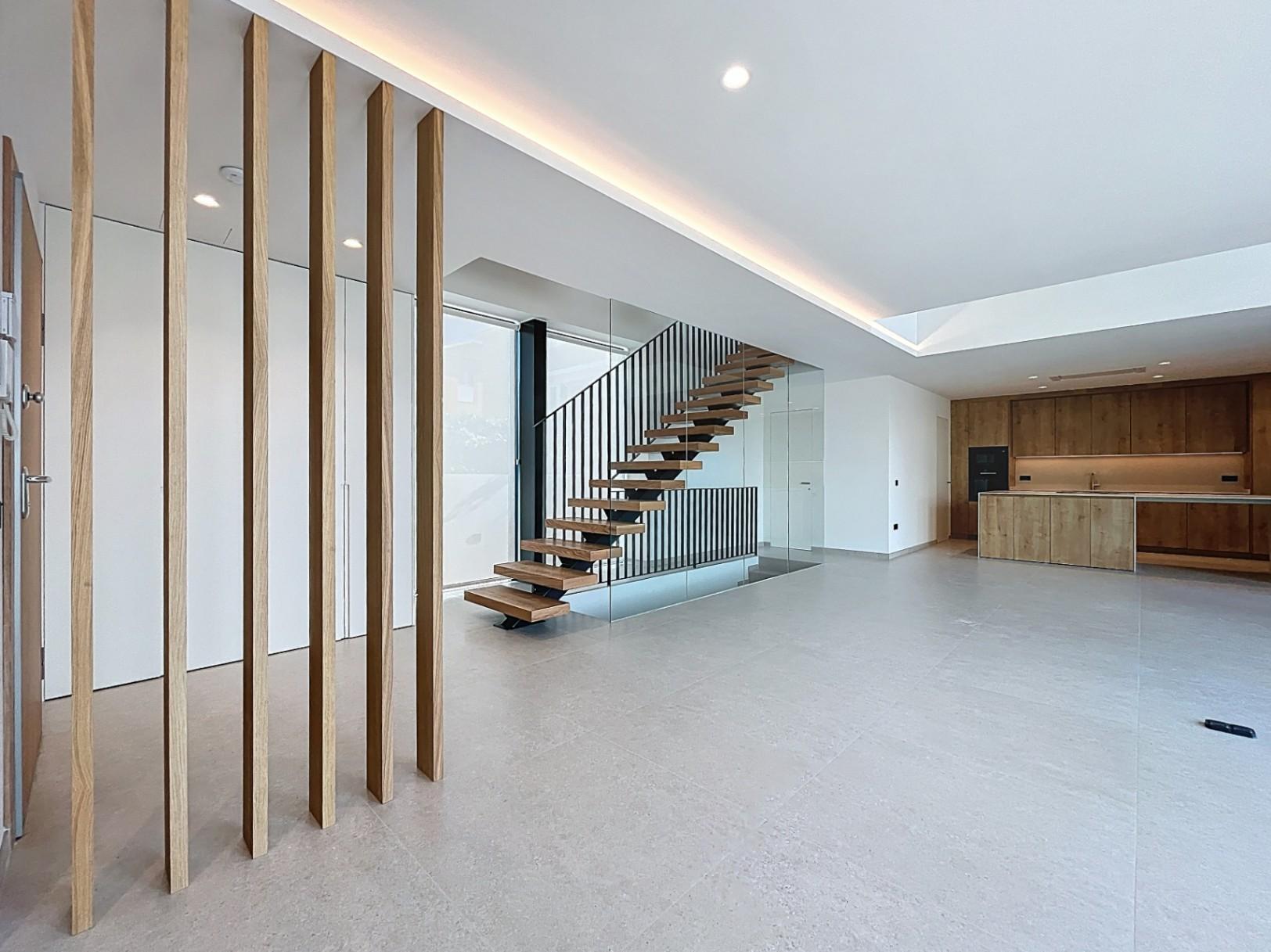 1218DR - Beautiful modern contemporary villa situated on a short distance to the coast and centre of Albir