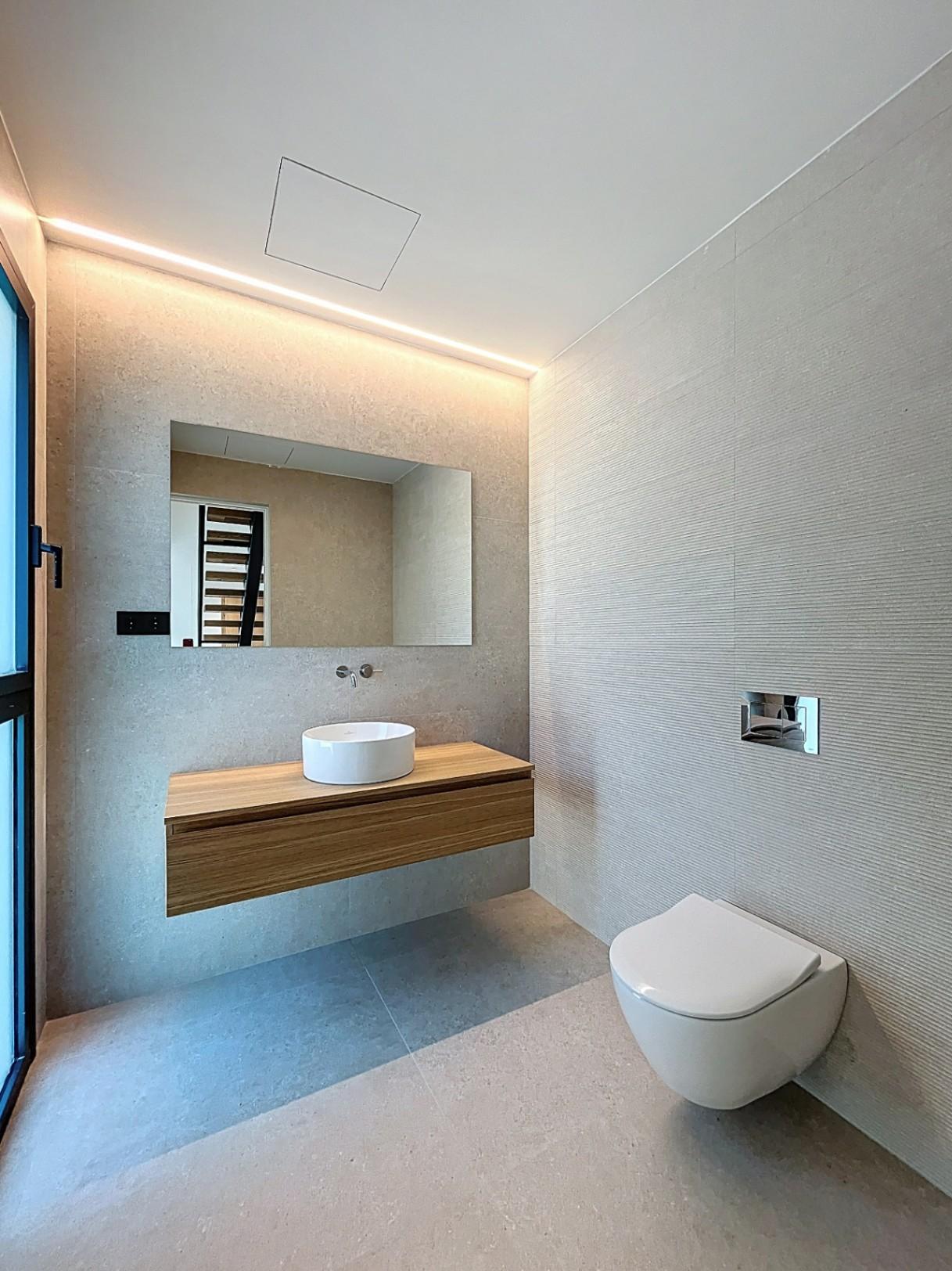 1218DR - Beautiful modern contemporary villa situated on a short distance to the coast and centre of Albir