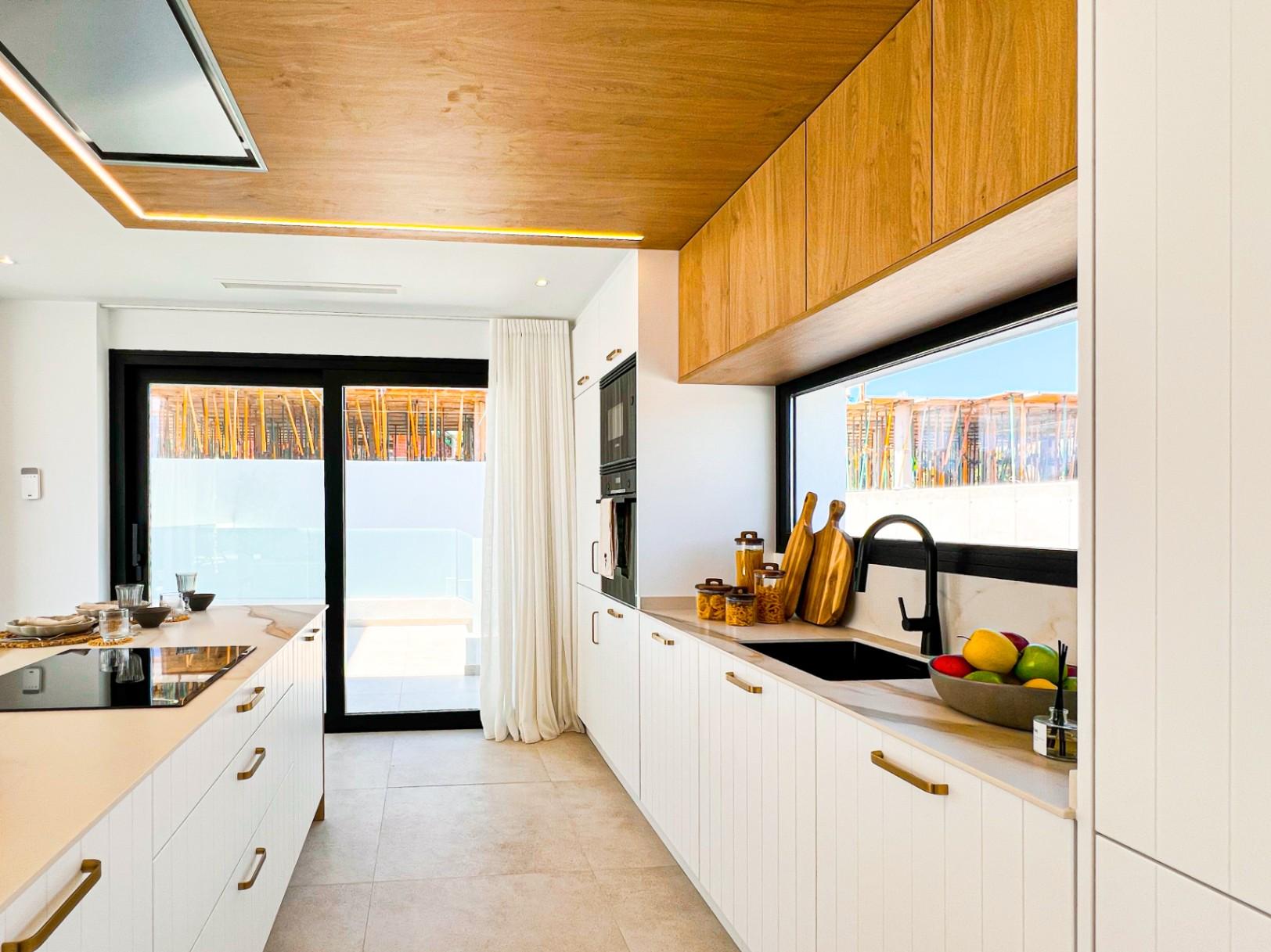 1233DA - Nouvelle villa contemporaine avec piscine à débordement à Polop – première de 46 achevées