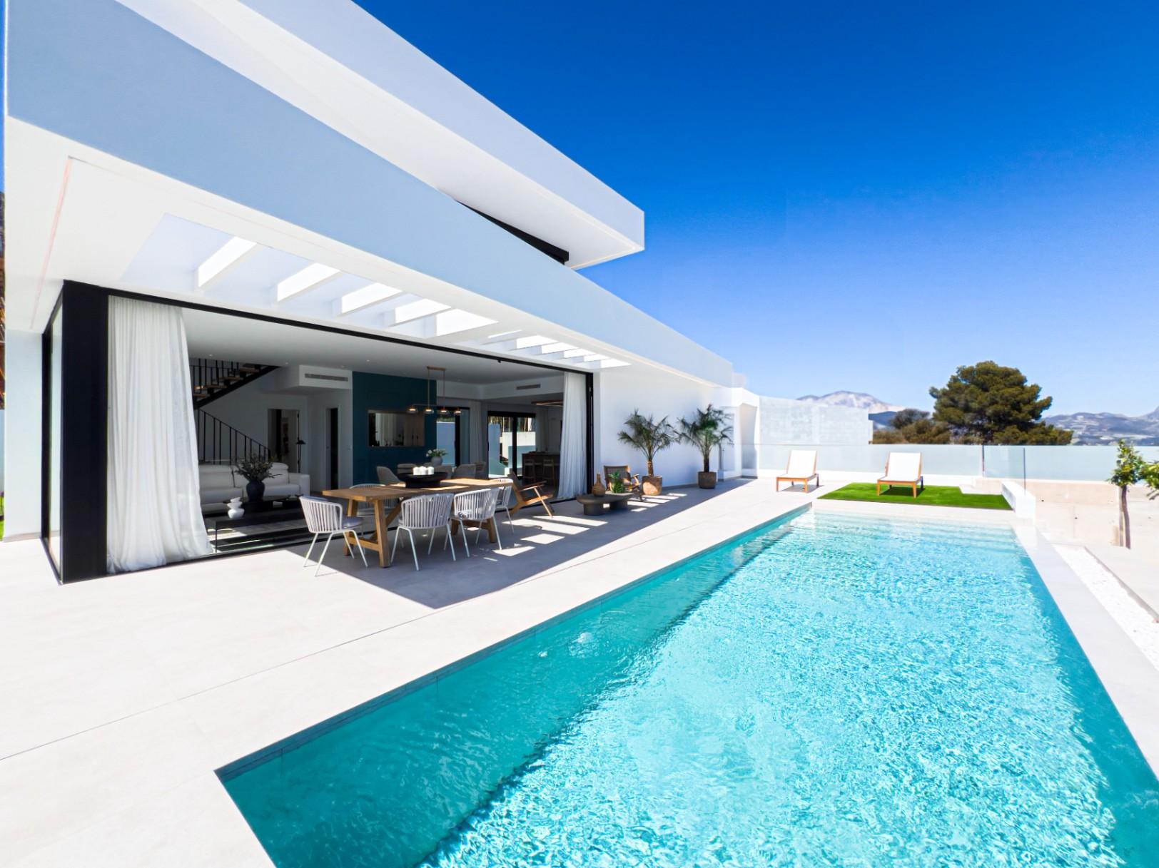 1233DA - Nouvelle villa contemporaine avec piscine à débordement à Polop – première de 46 achevées