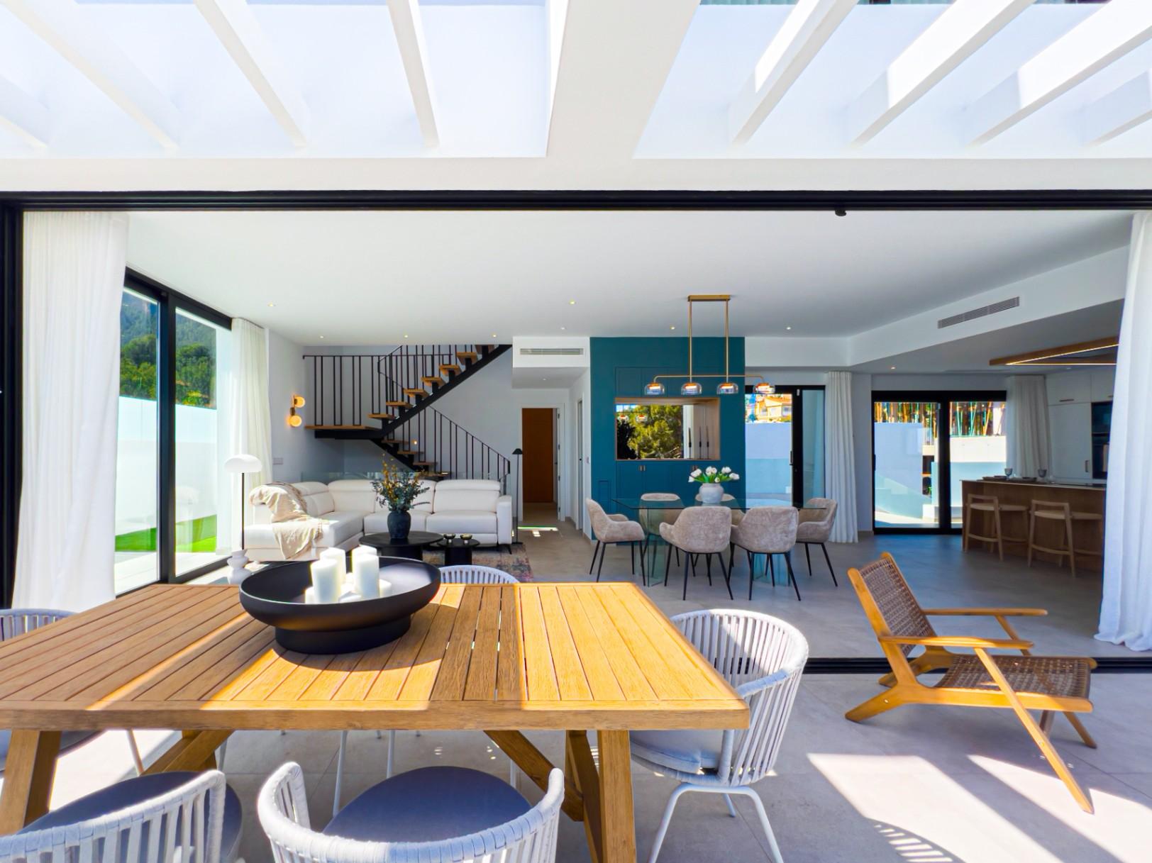 1233DA - Nouvelle villa contemporaine avec piscine à débordement à Polop – première de 46 achevées