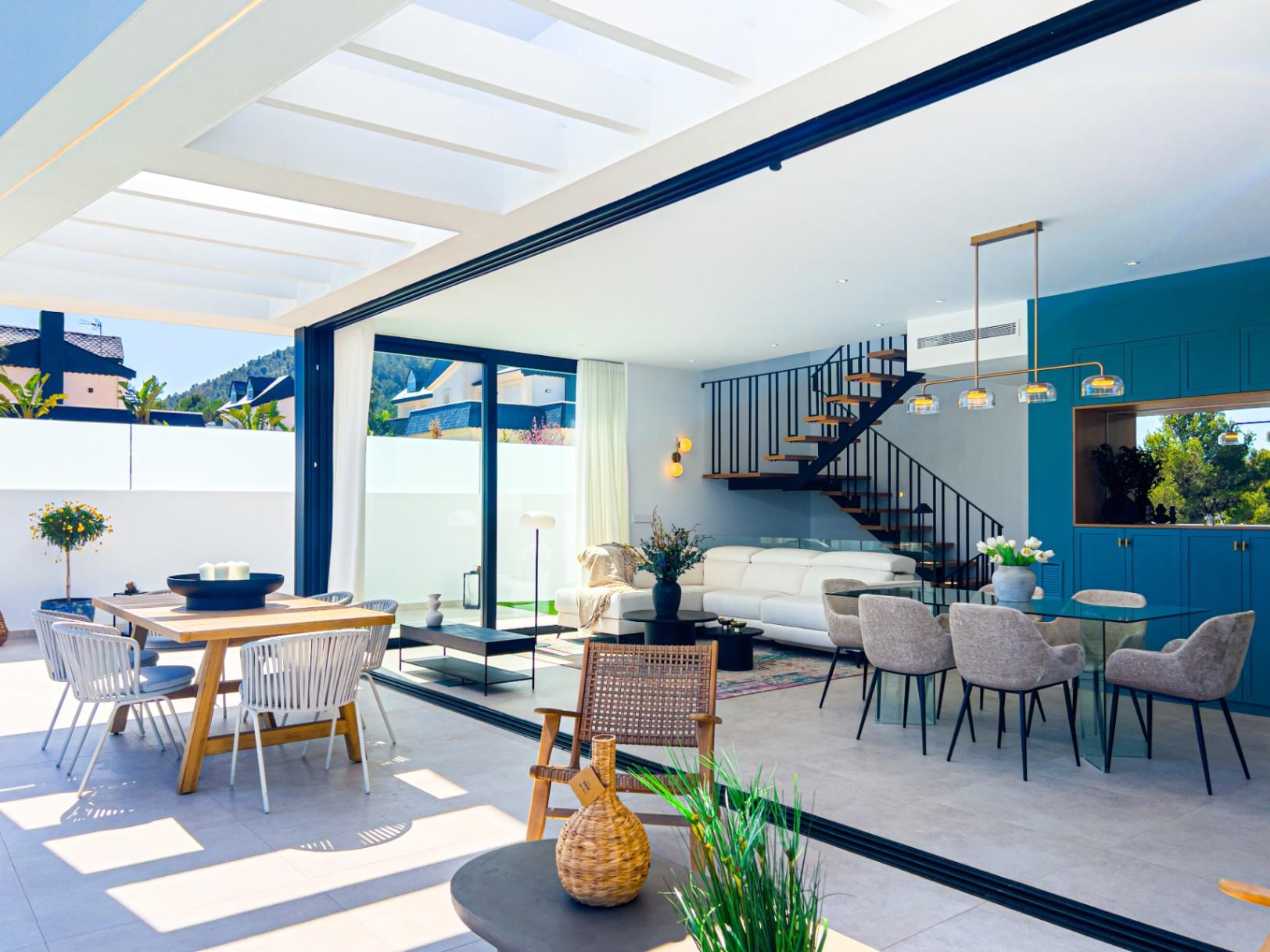 1233DA - Nouvelle villa contemporaine avec piscine à débordement à Polop – première de 46 achevées