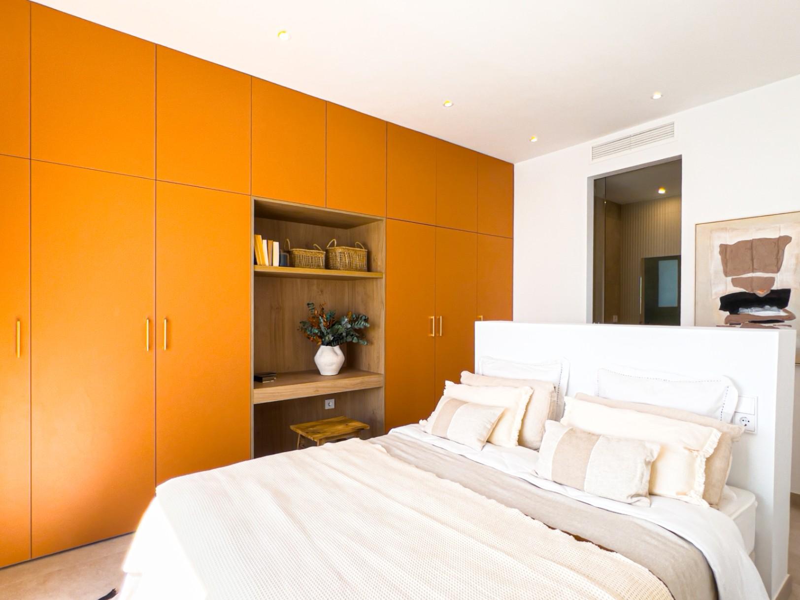 1233DA - Nouvelle villa contemporaine avec piscine à débordement à Polop – première de 46 achevées
