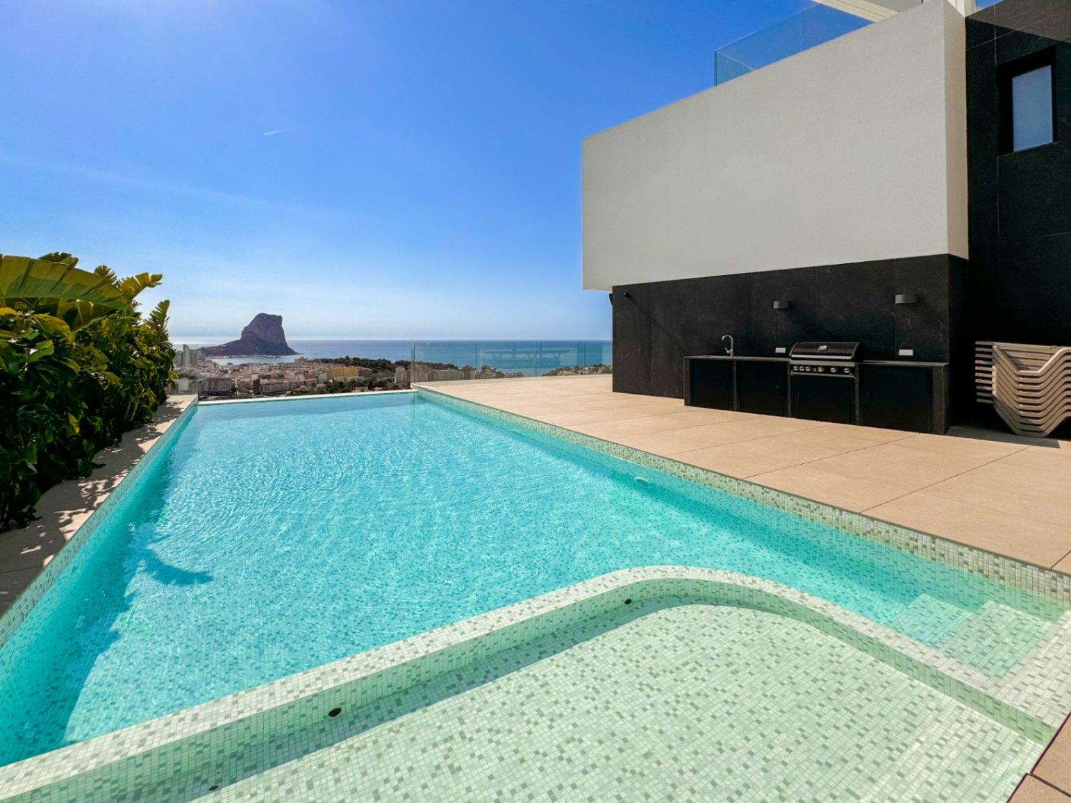 1250DA - Geräumige Luxusvilla mit Blick auf die Küste von Calpe.