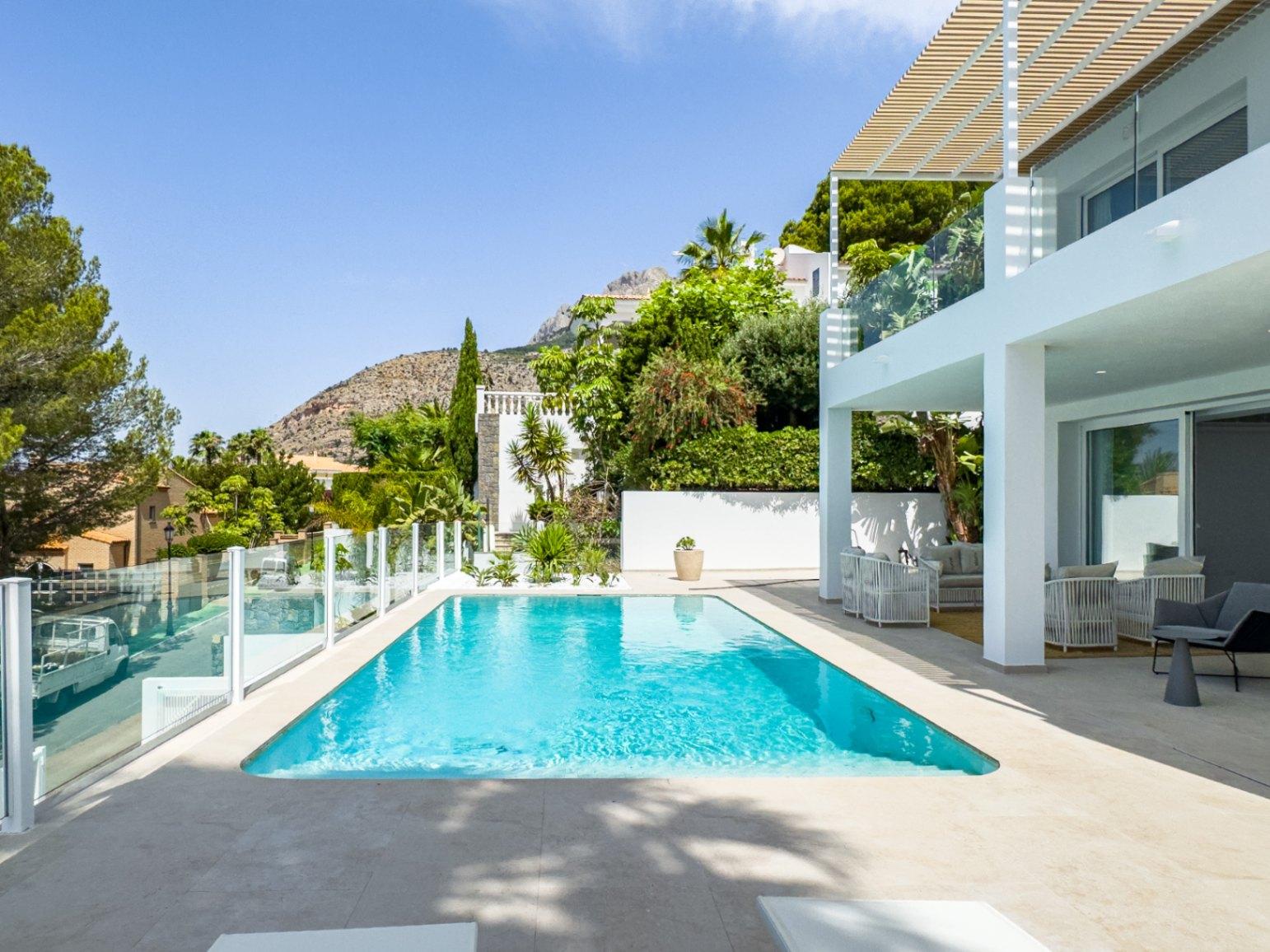1260DA - Villa moderne de 3 chambres à coucher à Construccion à Altea Hills.