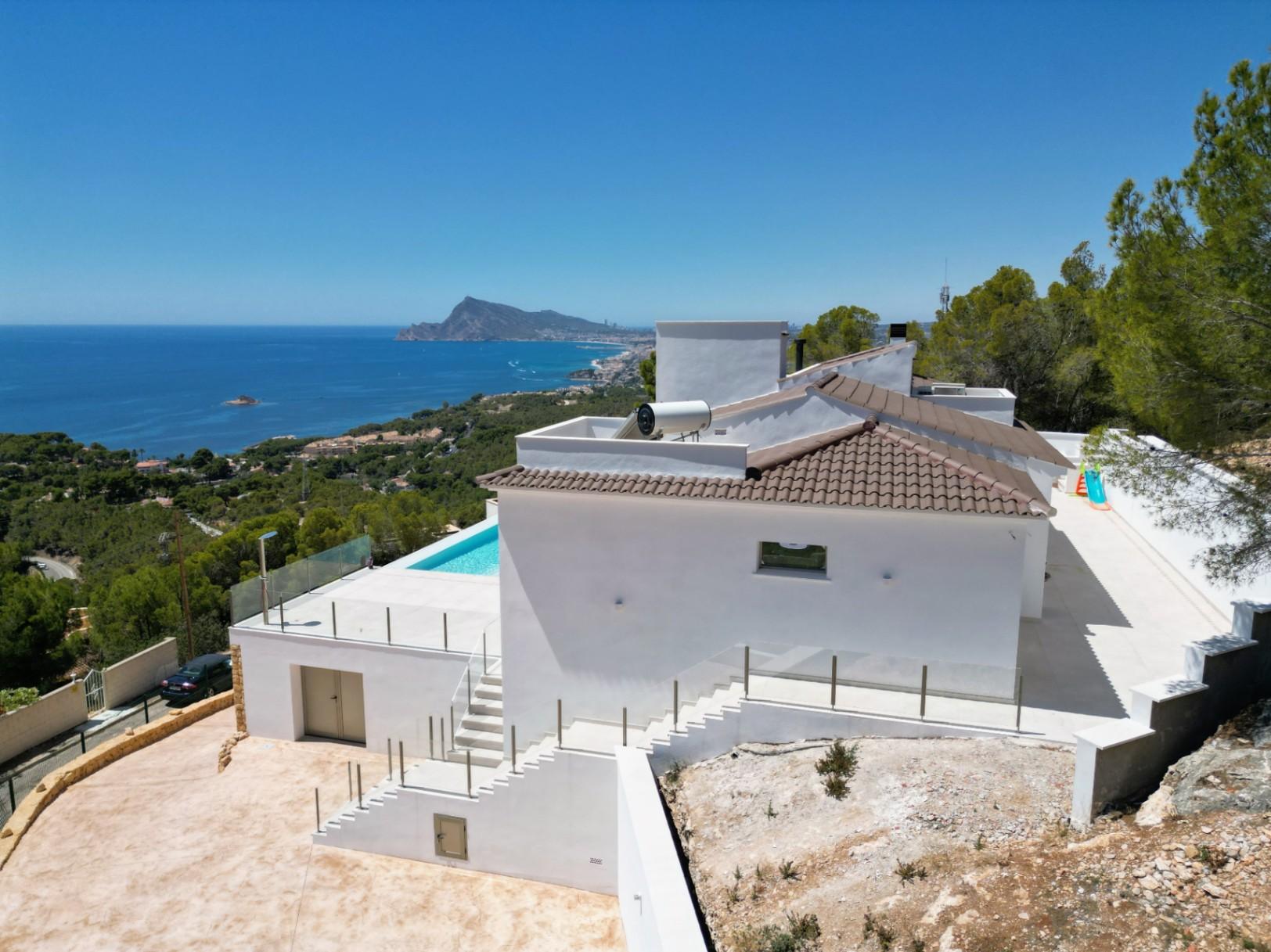 1268NS - Villa moderne avec vue imprenable sur la mer dans la Sierra de Altea