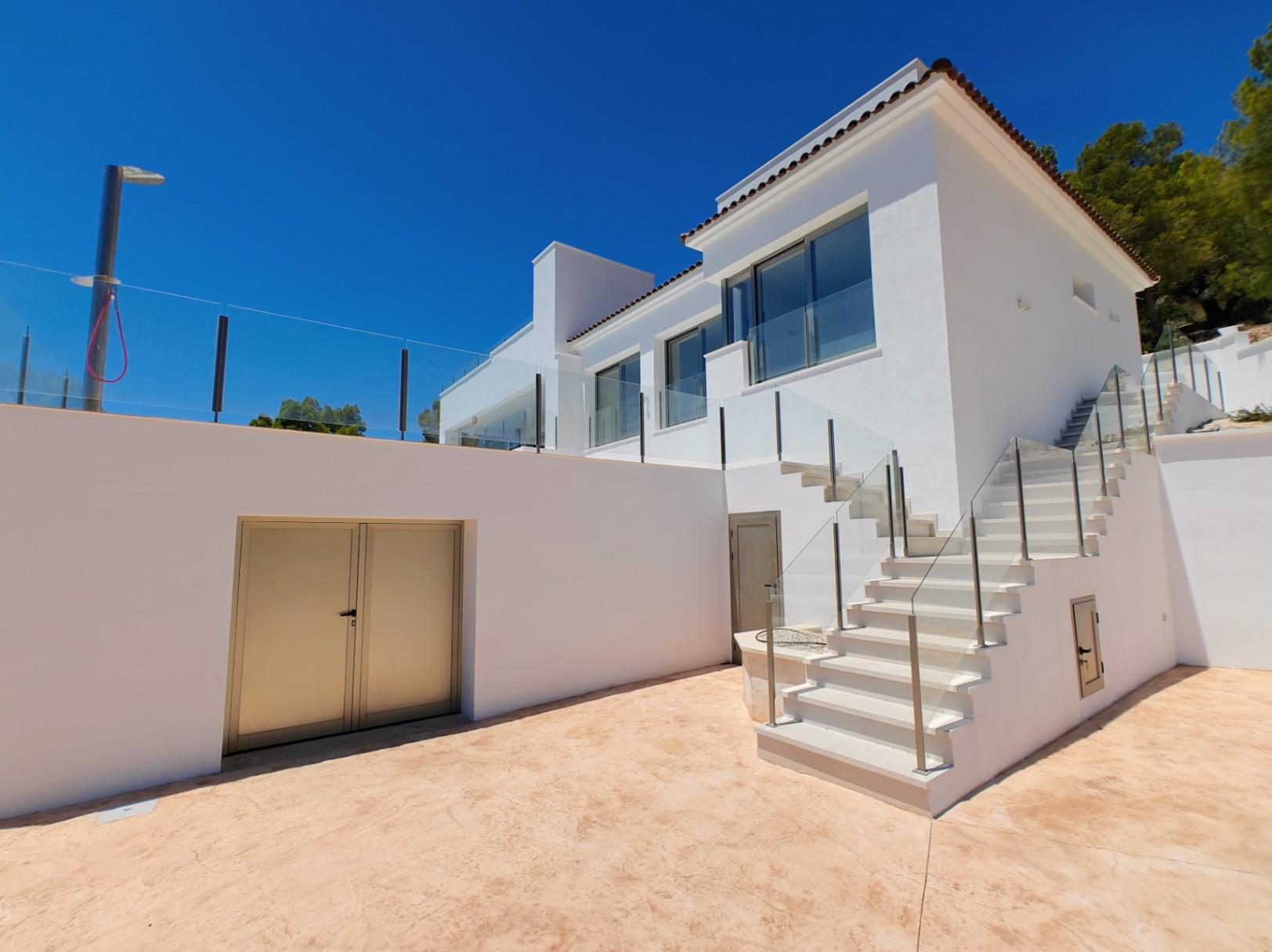 1268NS - Villa moderne avec vue imprenable sur la mer dans la Sierra de Altea