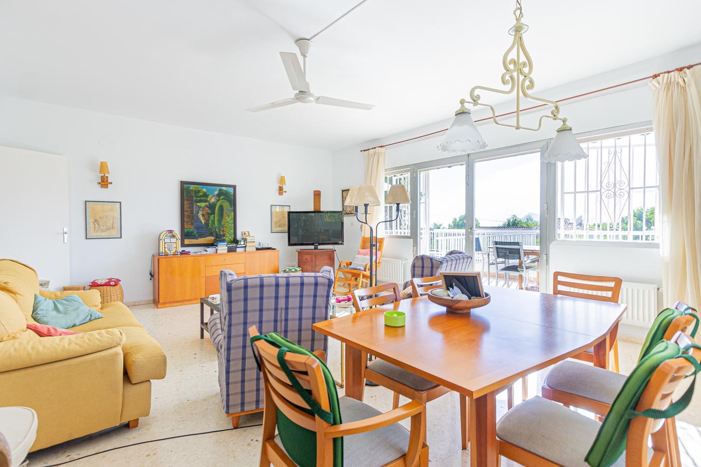 1273NS - Chalet con Dos Viviendas Independientes en Altea, cerca del Campo de Golf