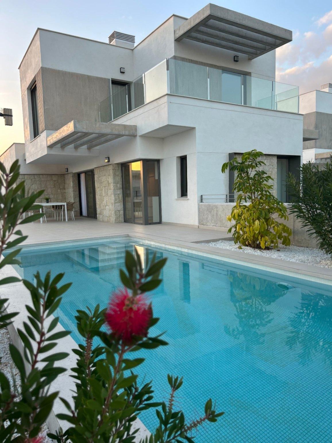 1287DA - VILLAS MODERNAS EN FINESTRAT