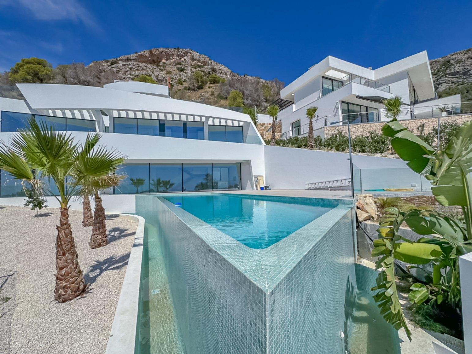 1298DA - Villa de luxe avec vue sur mer, architecture élégante et design moderne, située dans les collines d'Altea.
