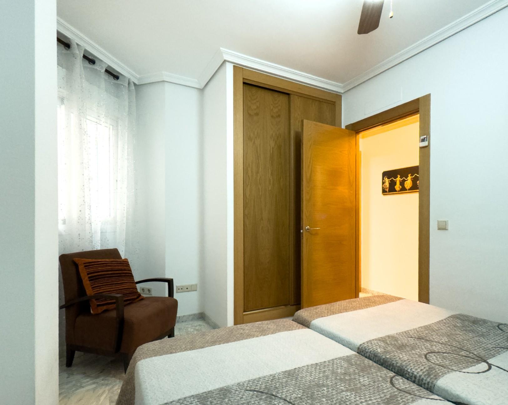 1333DA - Helle Wohnung mit Balkon nur wenige Schritte vom Strand in Altea
