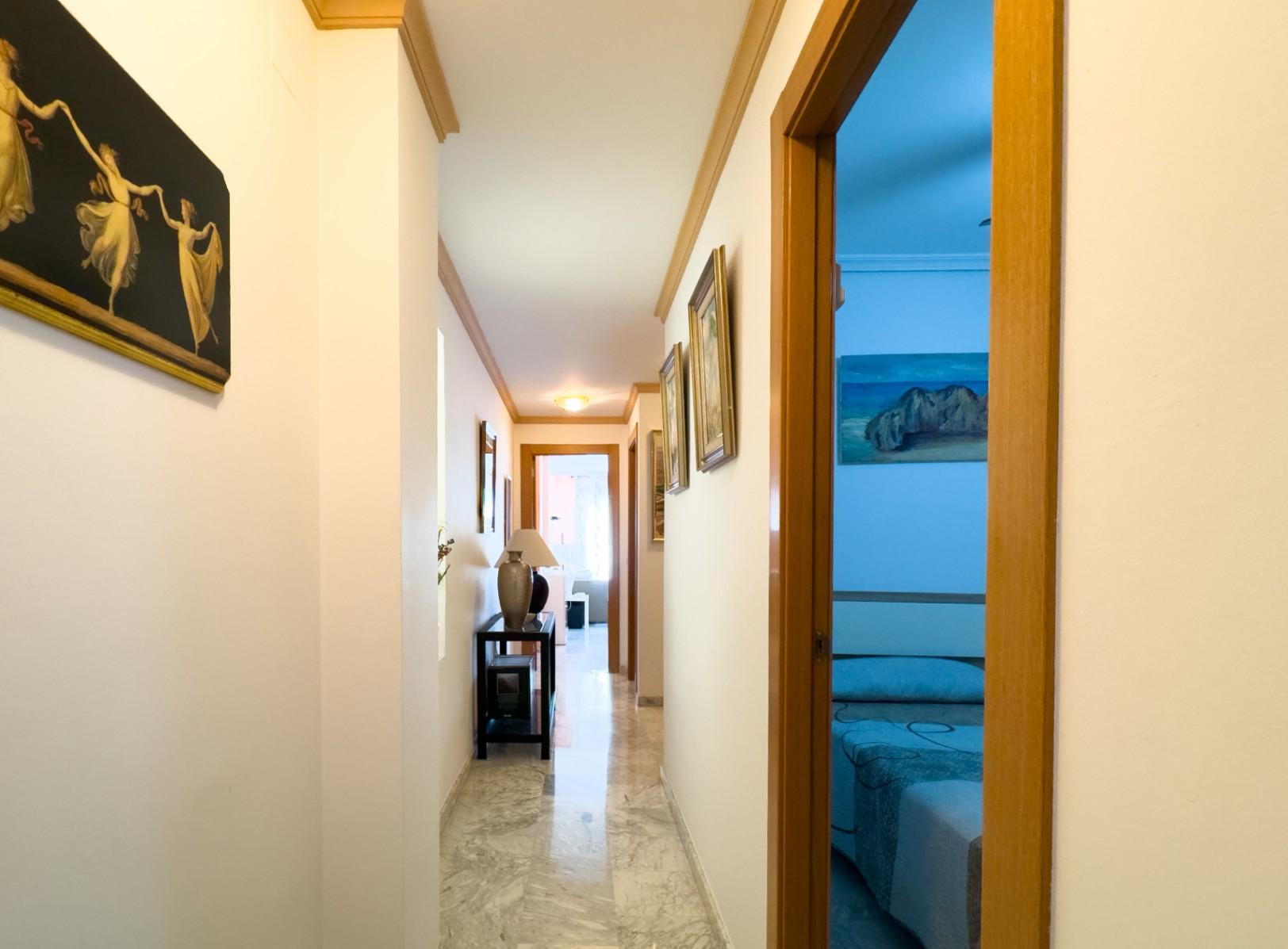 1333DA - Helle Wohnung mit Balkon nur wenige Schritte vom Strand in Altea