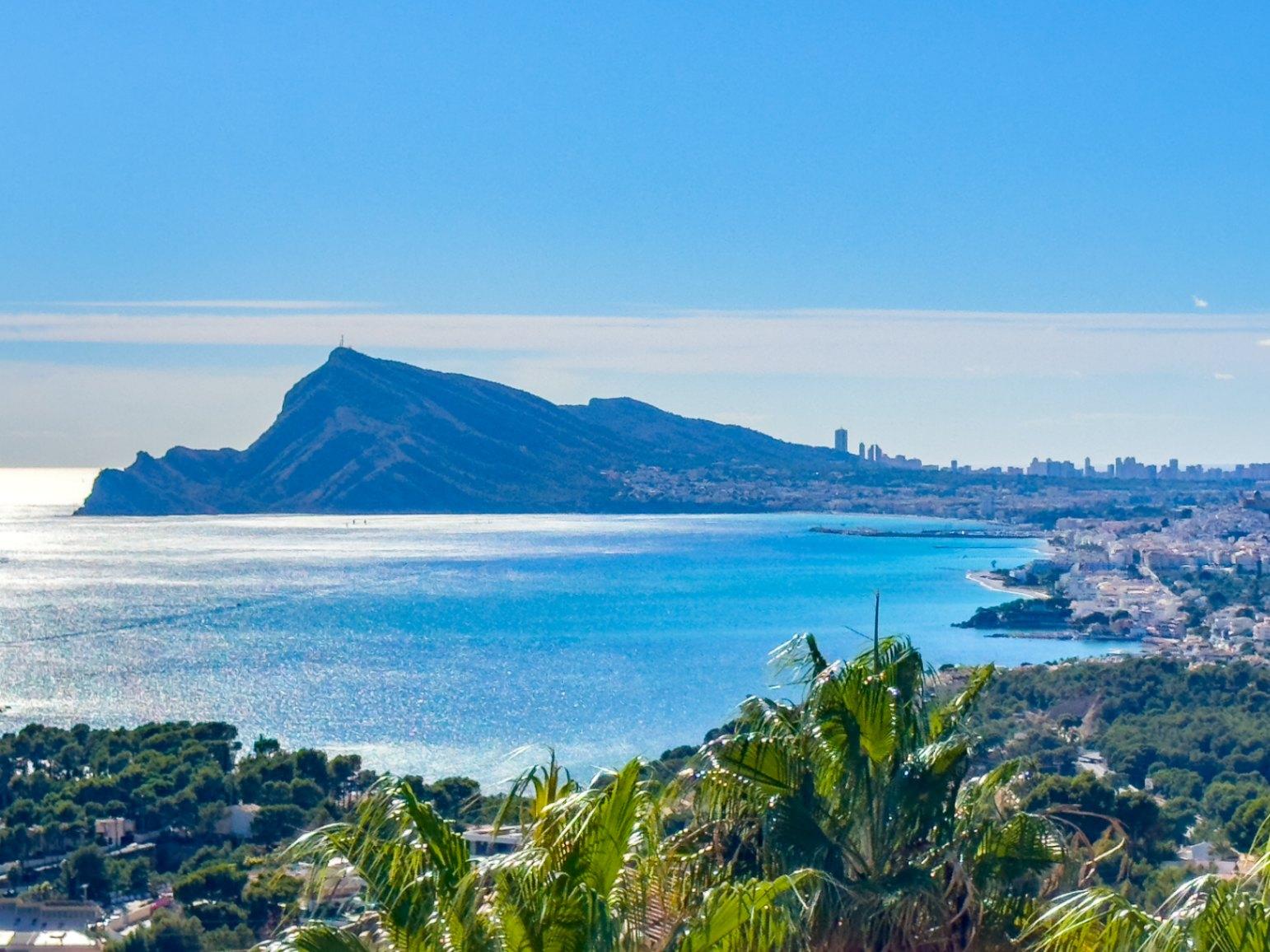 1344DR - Wohnung mit großer Terrasse und Meerblick in Altea Hills