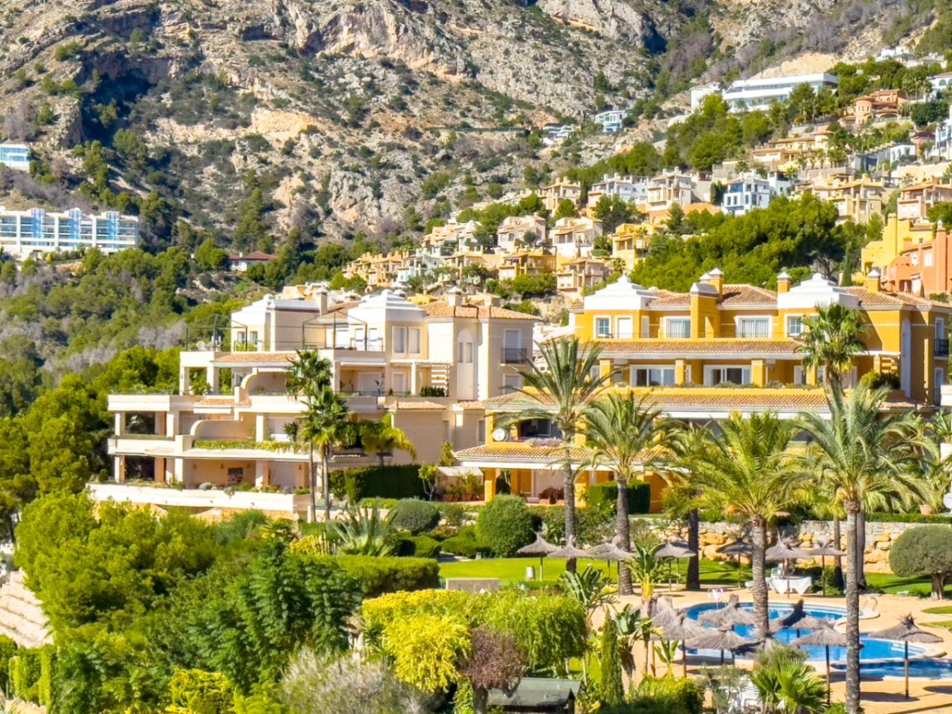 1344DR - Wohnung mit großer Terrasse und Meerblick in Altea Hills