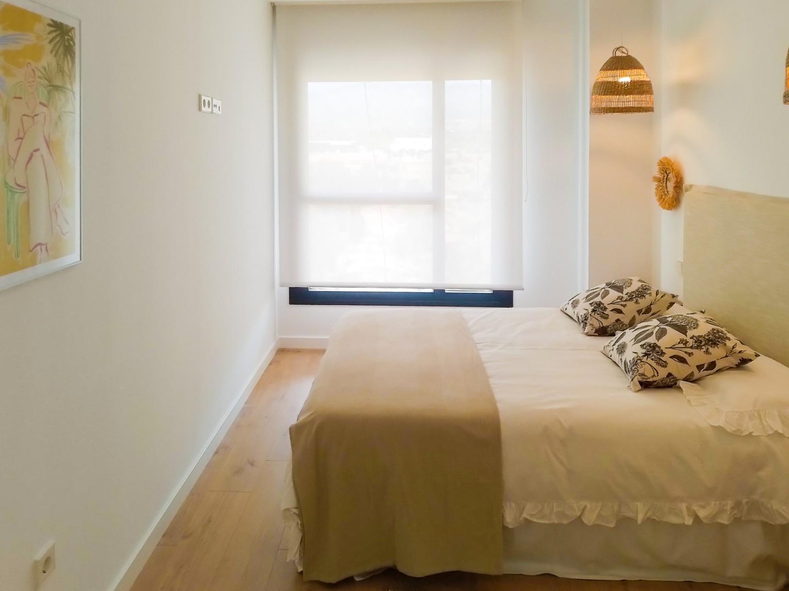 1347DA - Apartamento nuevo con vistas al mar y terraza en venta en Villajoyosa