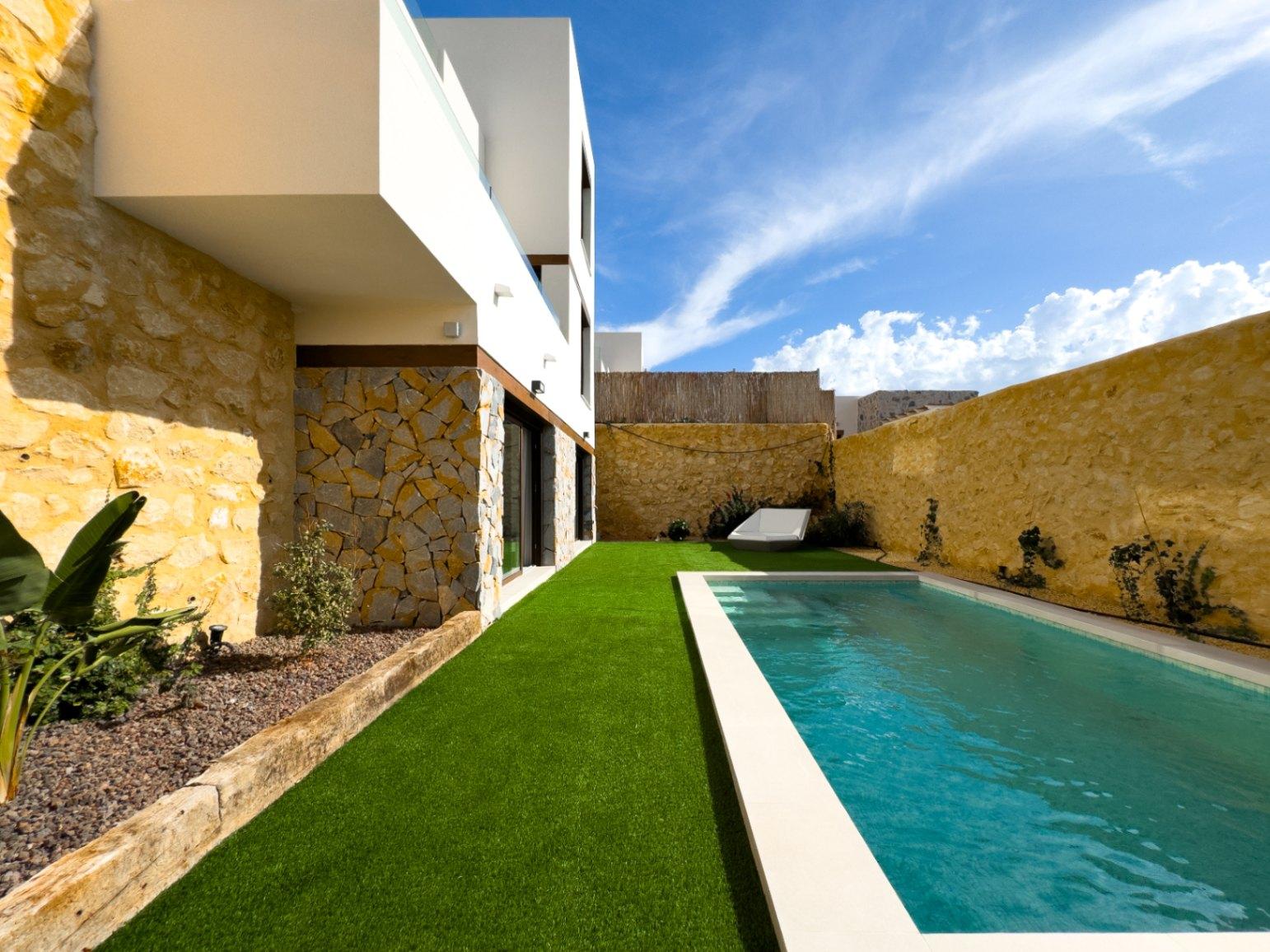 1357DA - Villa Moderna con Vistas al Mar en Finestrat
