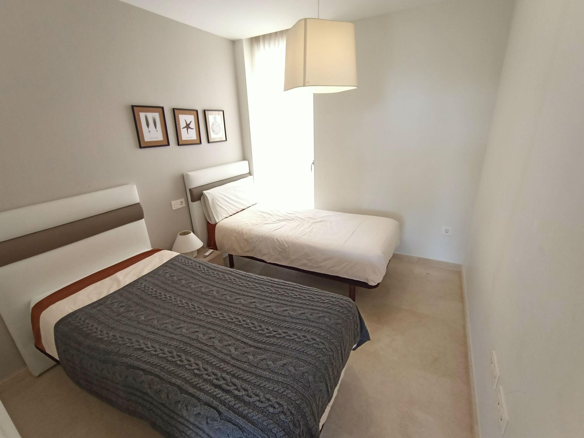 1362NS - Beach house in first line of Villajoyosa with private garden and direct access to Playa Paraíso
