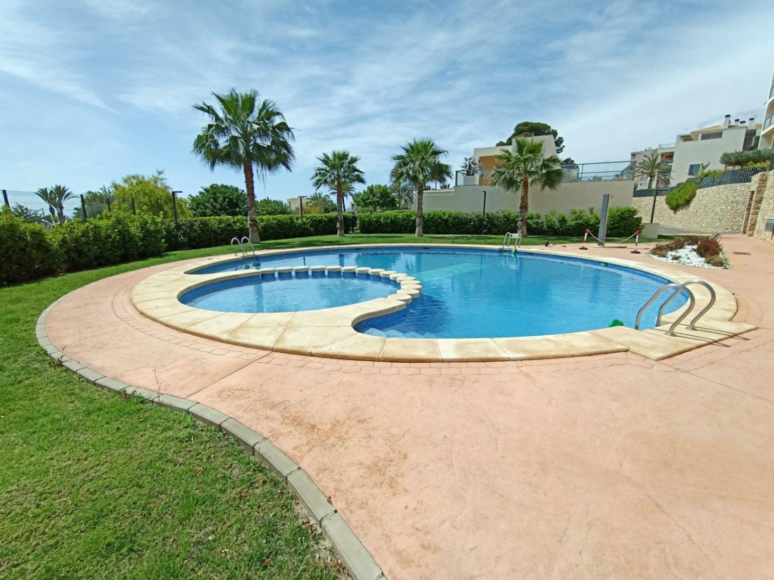 1362NS - Beach house in first line of Villajoyosa with private garden and direct access to Playa Paraíso