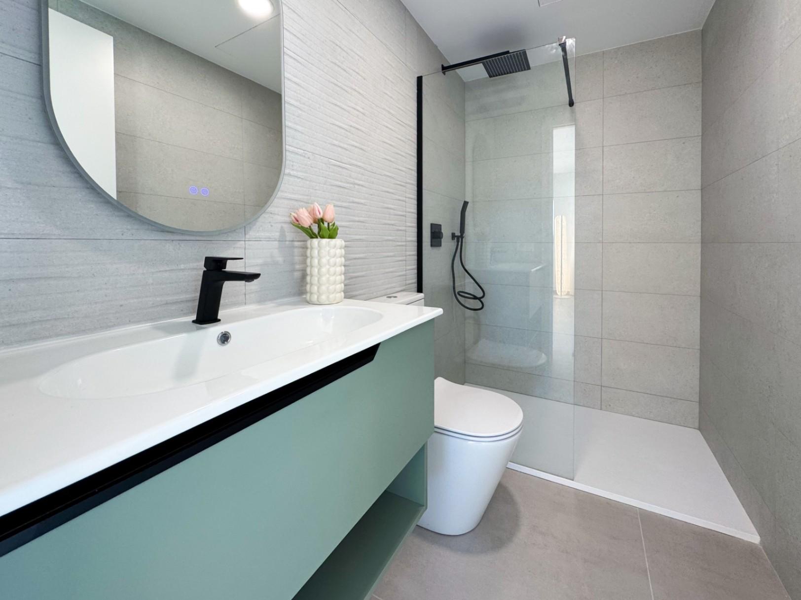 1370DA - Apartamentos nuevos contemporáneos cerca de la playa Cala de Finestrat