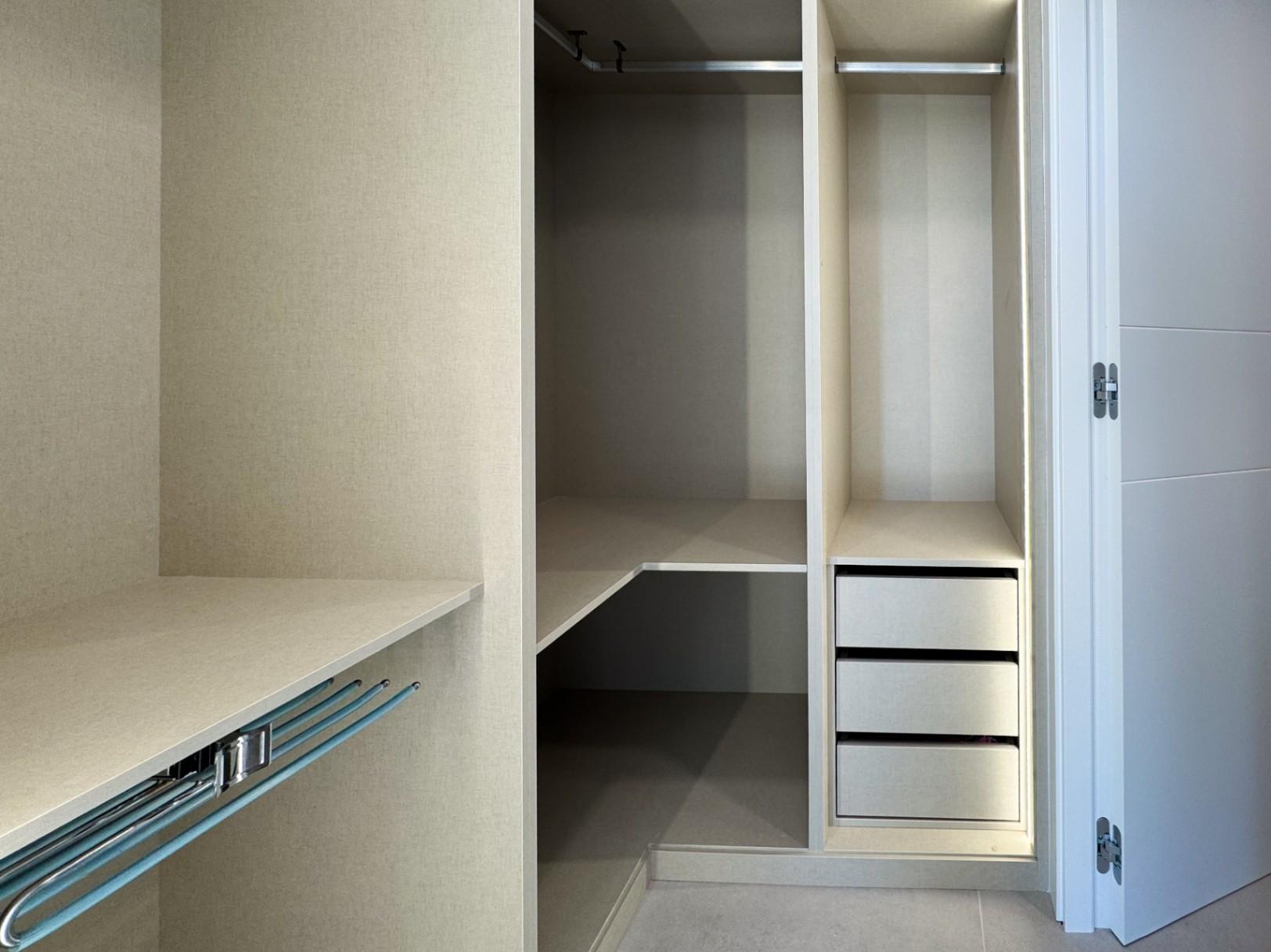 1370DA - Apartamentos nuevos contemporáneos cerca de la playa Cala de Finestrat