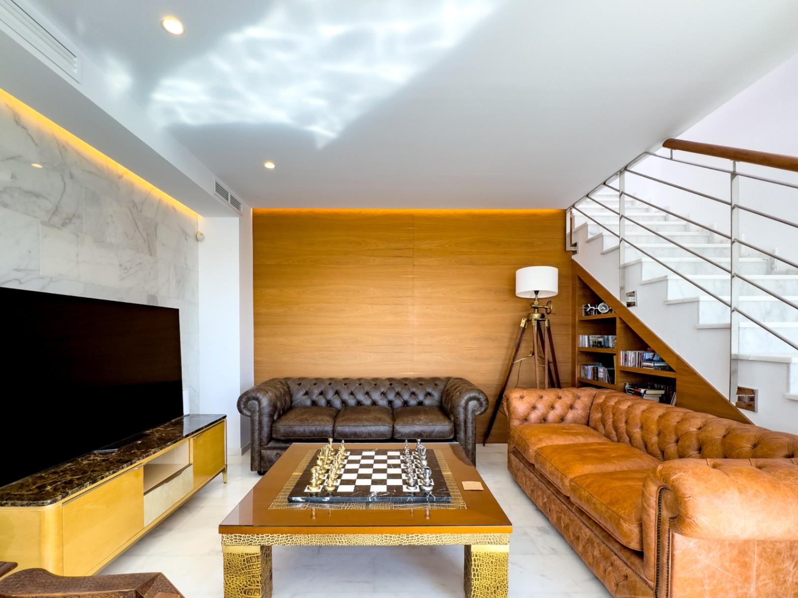1385NS - Villa de 450 m² avec piscine à débordement et vues panoramiques sur la mer à Sierra de Altea