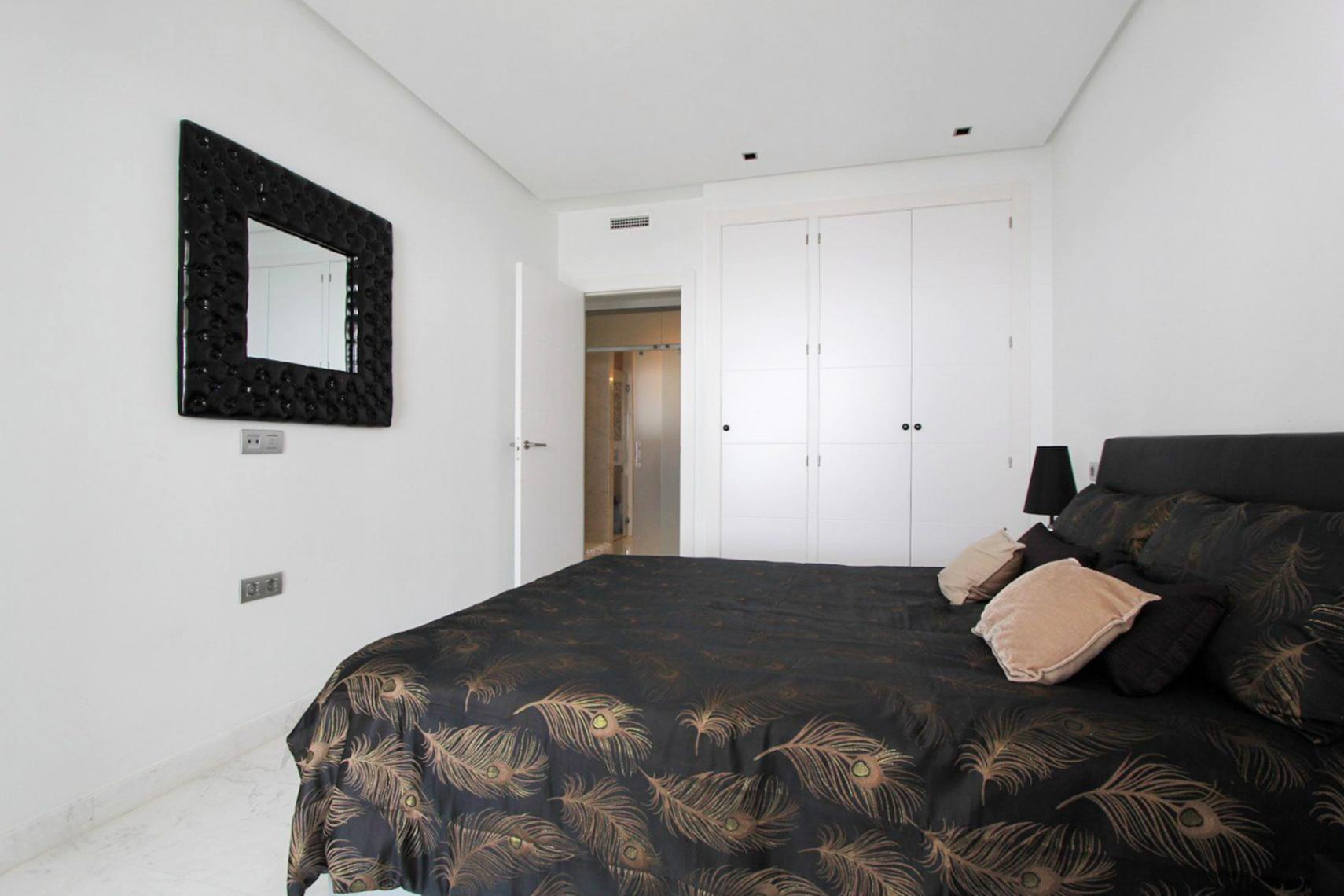 1384NS - Penthouse von 330 m² mit Panoramameerblick und 88 m² Terrasse in Altea Hills