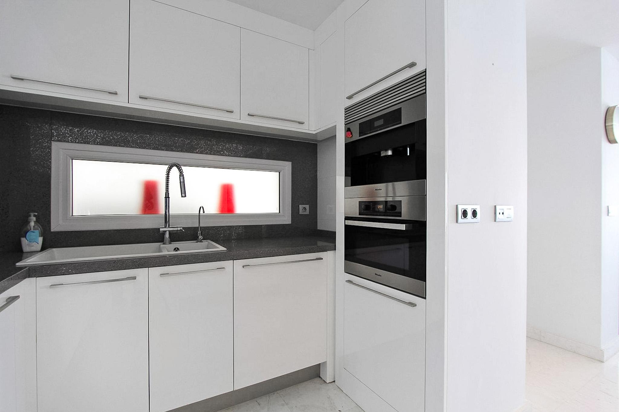 1384NS - Penthouse von 330 m² mit Panoramameerblick und 88 m² Terrasse in Altea Hills