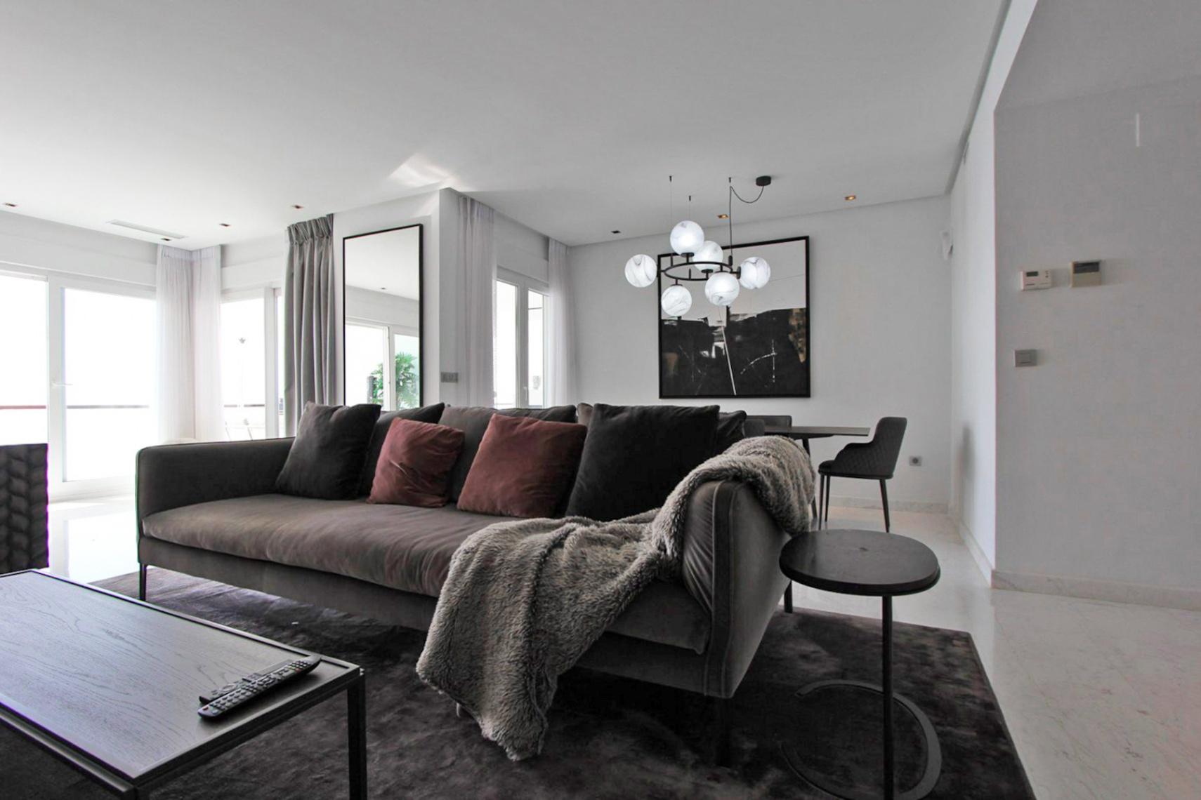 1384NS - Penthouse von 330 m² mit Panoramameerblick und 88 m² Terrasse in Altea Hills