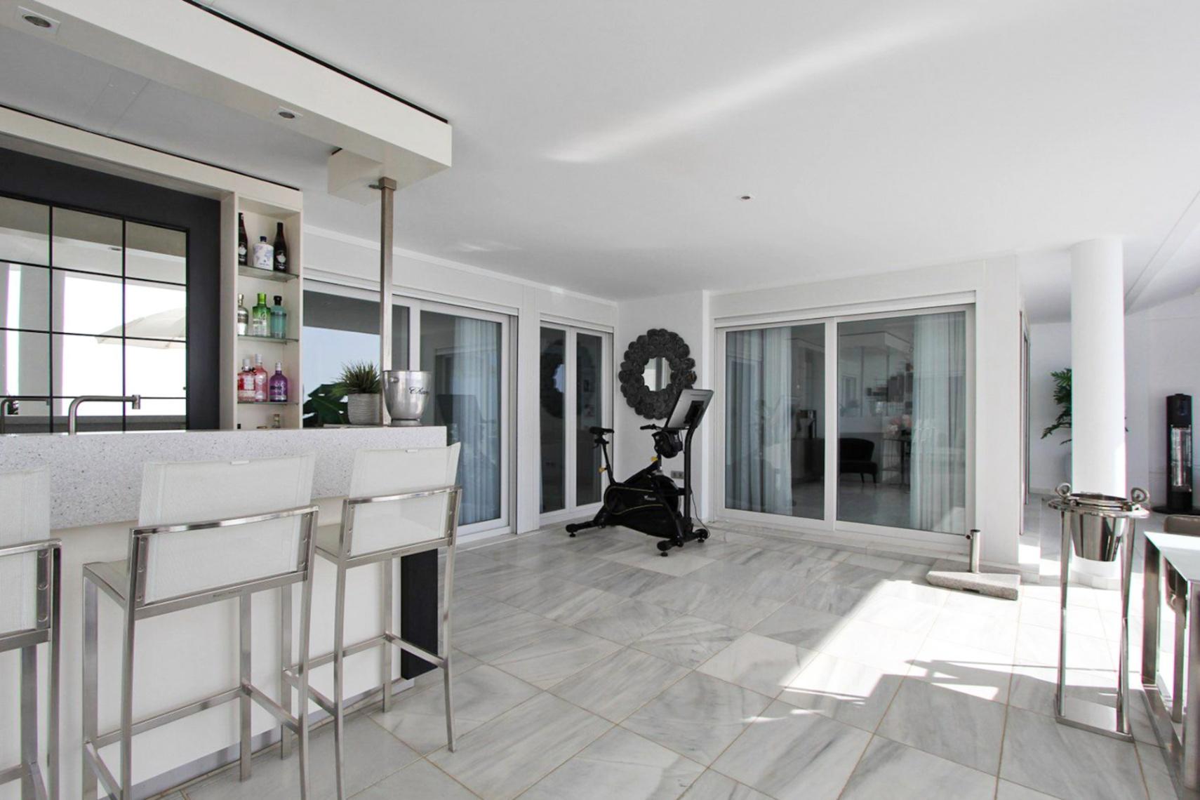 1384NS - Penthouse von 330 m² mit Panoramameerblick und 88 m² Terrasse in Altea Hills