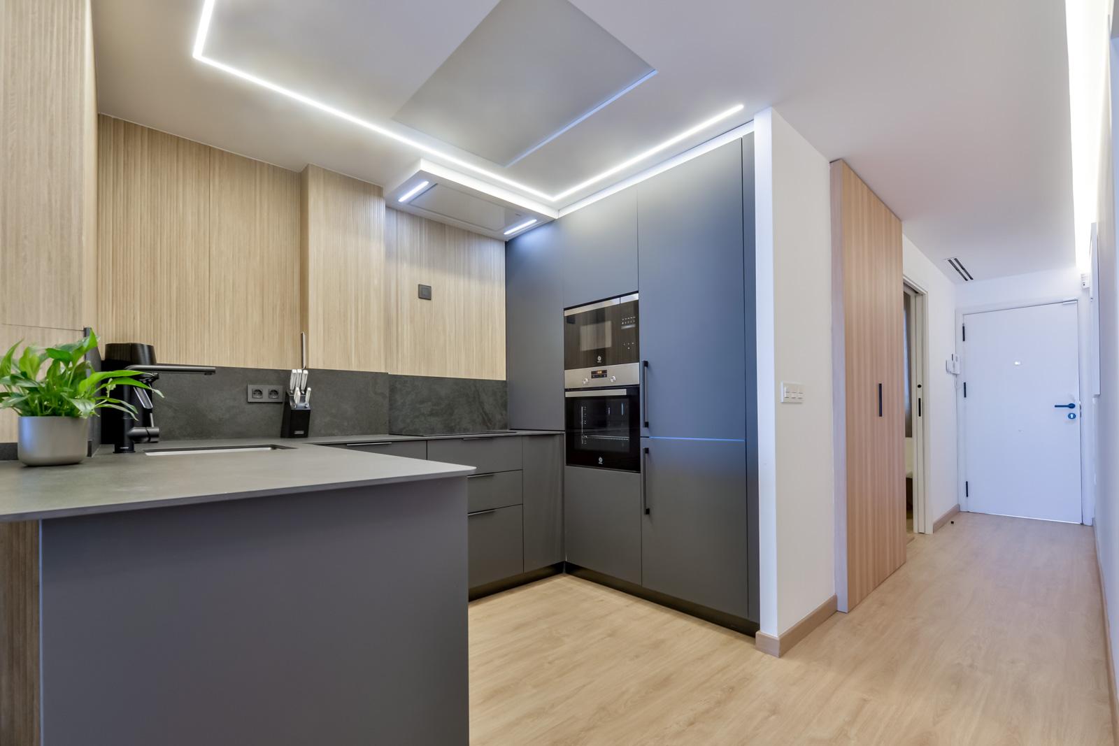 1388DR - Dachwohnung mit Panoramablick in Mascarat, Altea