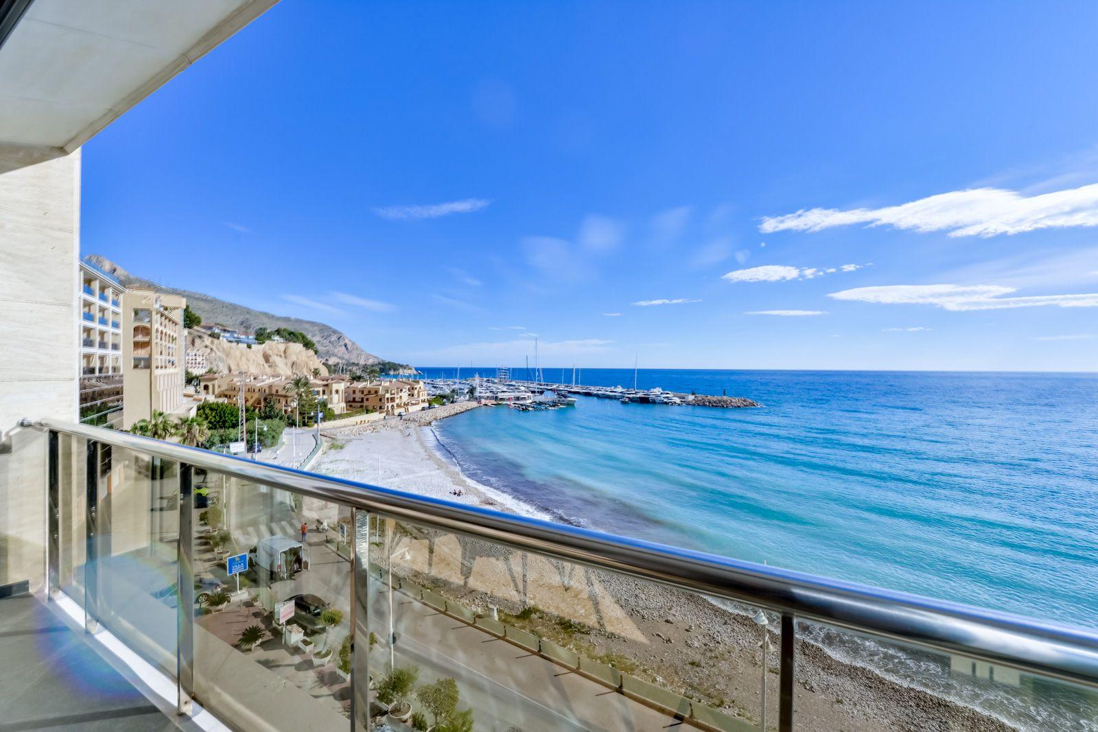 1388DR - Dachwohnung mit Panoramablick in Mascarat, Altea