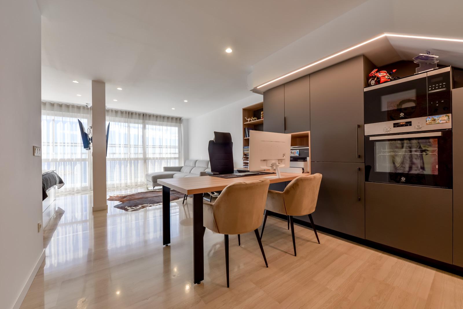 1388DR - Dachwohnung mit Panoramablick in Mascarat, Altea