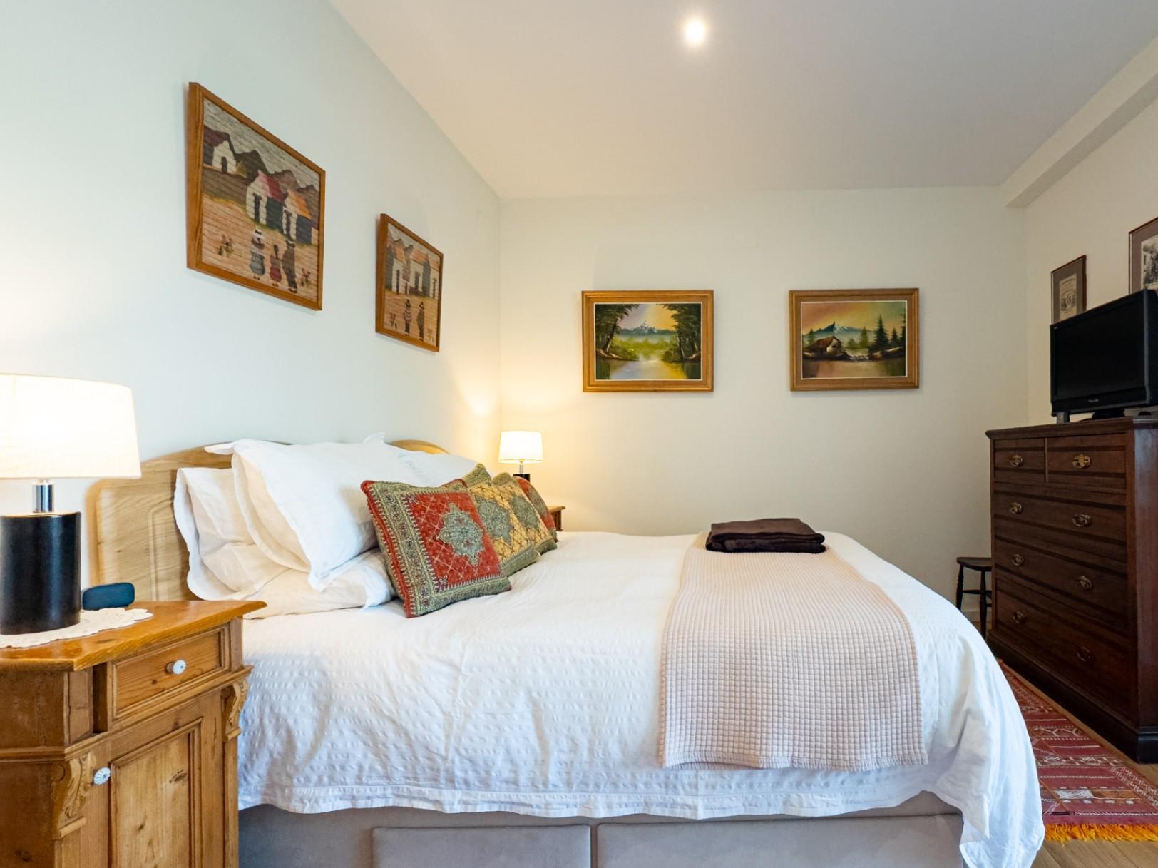 1391DR - Villa entièrement rénovée avec 4 chambres, vue golf, montagne et mer à Altea
