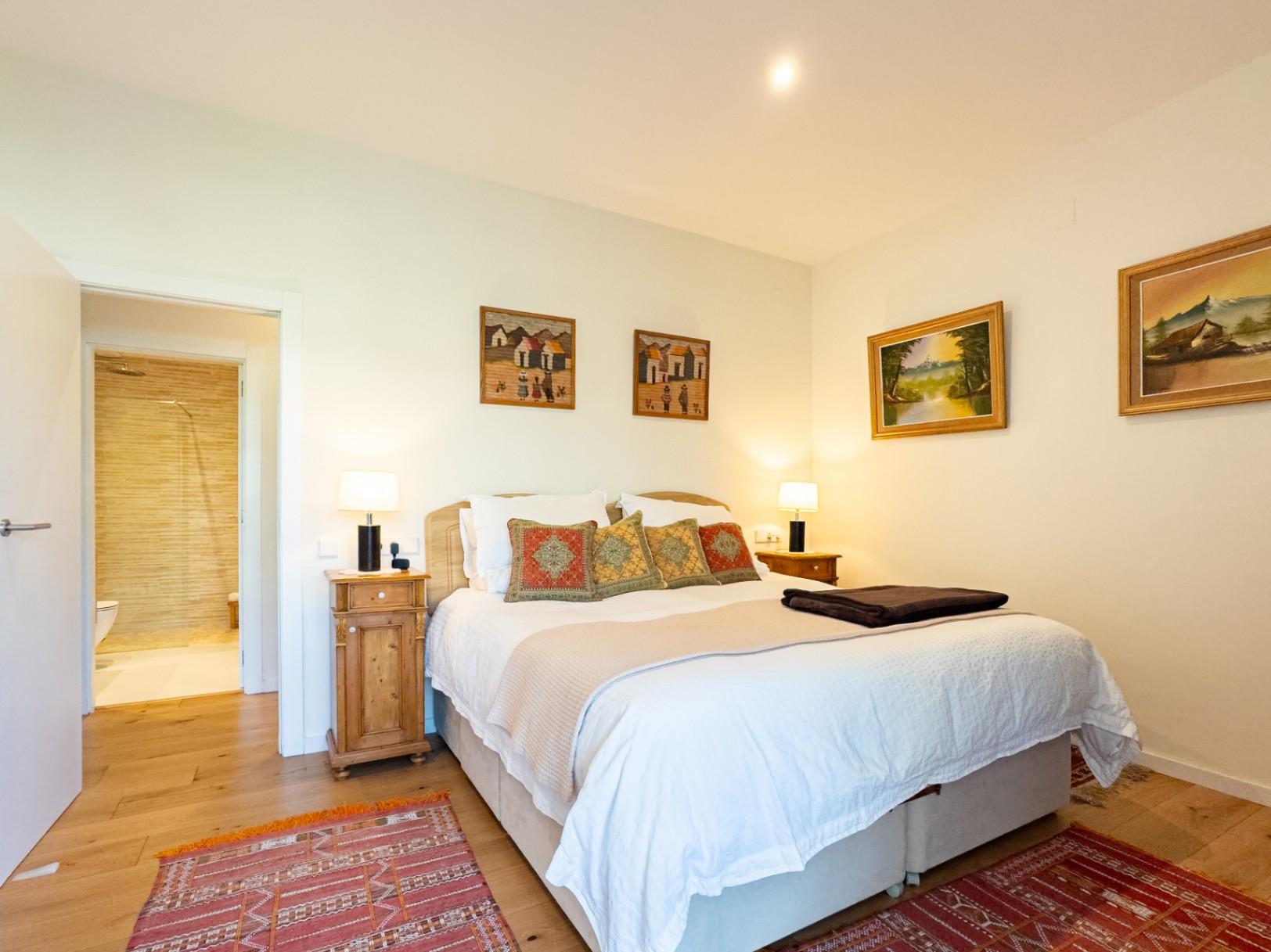 1391DR - Villa entièrement rénovée avec 4 chambres, vue golf, montagne et mer à Altea