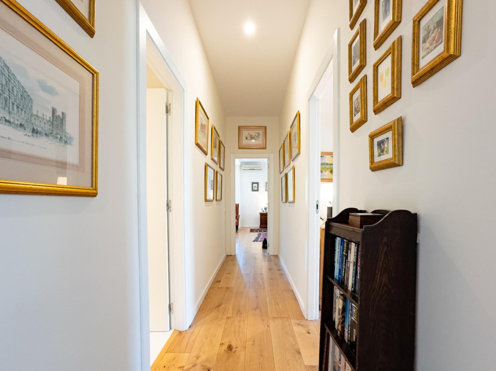 1391DR - Villa entièrement rénovée avec 4 chambres, vue golf, montagne et mer à Altea