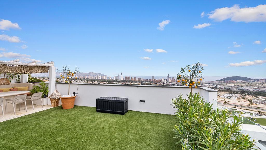 1393NS - Keyready: Exclusives modernes Penthouse im mediterranen Stil mit panoramicem Meerblick in Finestrat