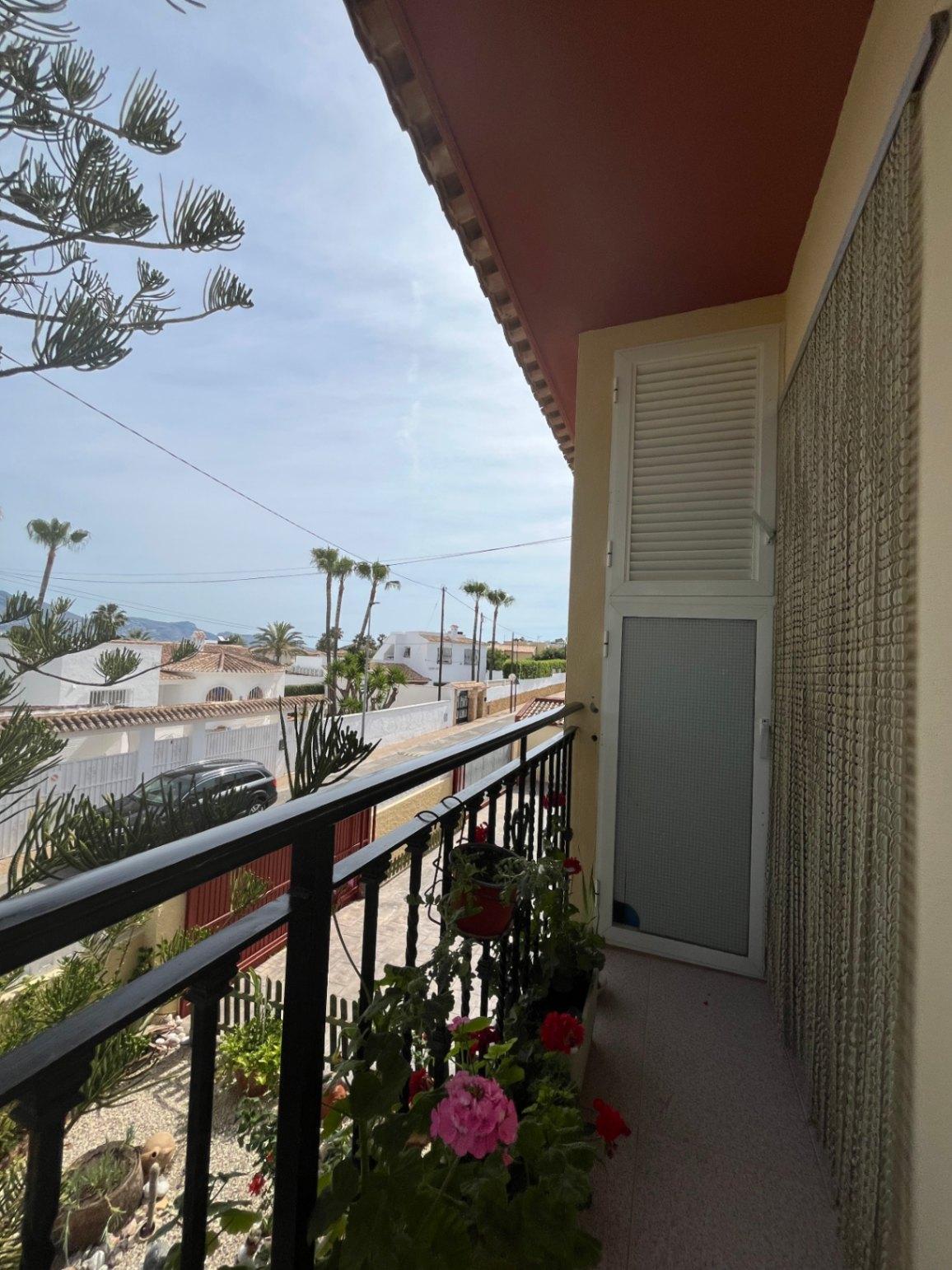 1395NS - Classic villa with independent guest floor in Albir
