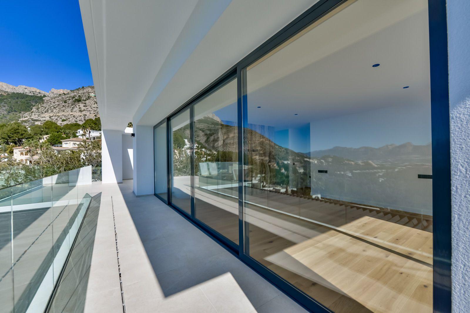 1397DA - Villa moderne de 4 chambres avec vue panoramique sur la mer à Altea Hills