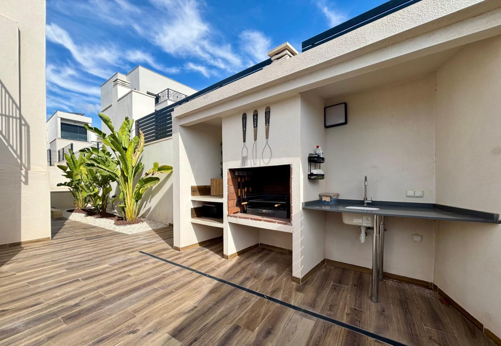 1398NS - Villa contemporaine de 5 chambres avec vue sur la mer et les montagnes à Polop de la Marina