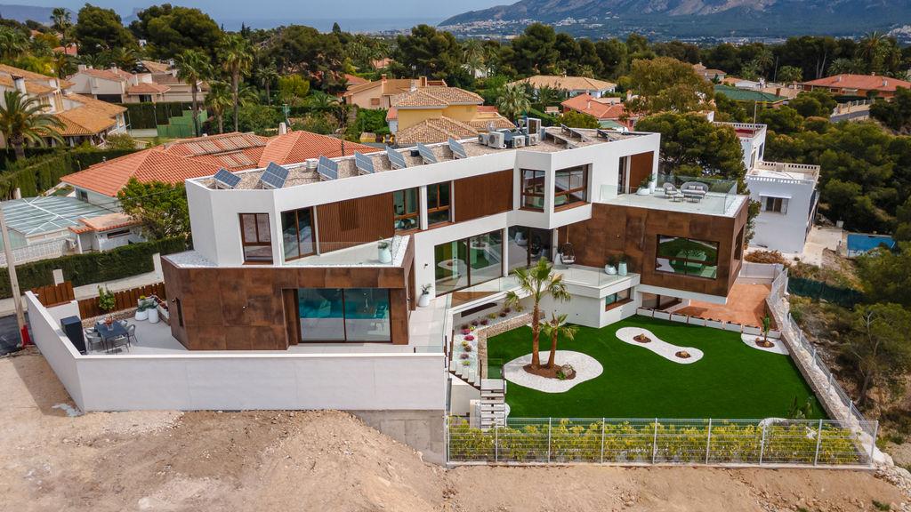 1399DA - Zeitgenössische Luxusvilla mit Panoramablick auf das Meer und die Berge in Benidorm