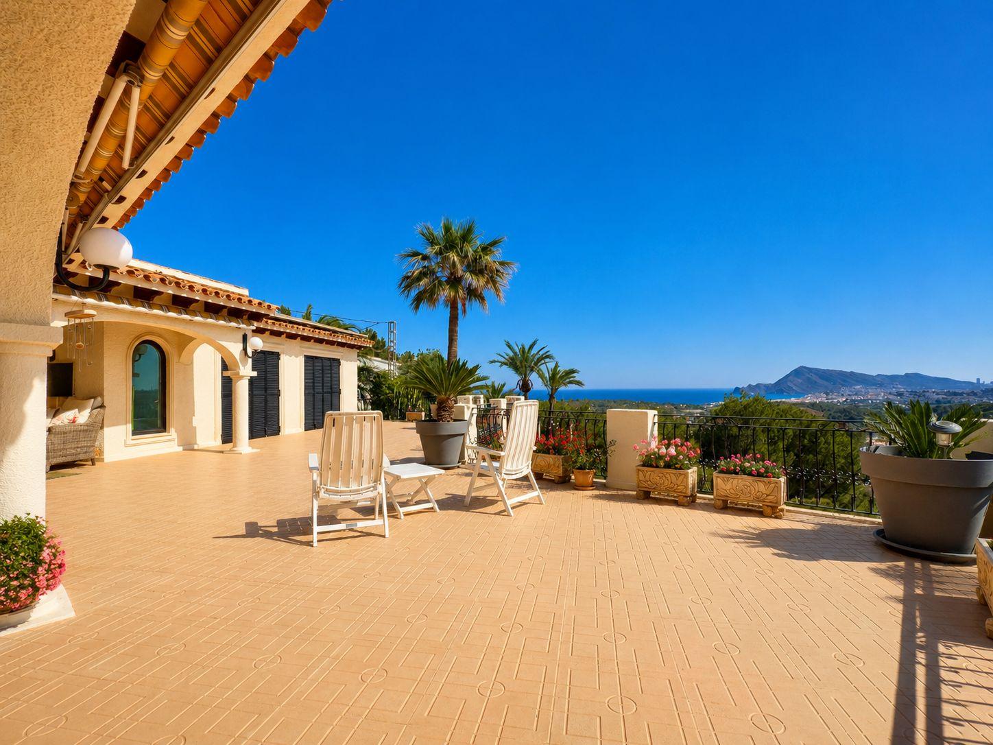 1404DR - Villa avec vues panoramiques dans un emplacement superbe près du parcours de golf d'Altea.