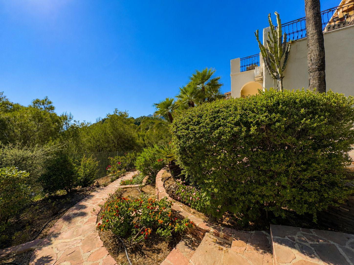 1404DR - Villa avec vues panoramiques dans un emplacement superbe près du parcours de golf d'Altea.