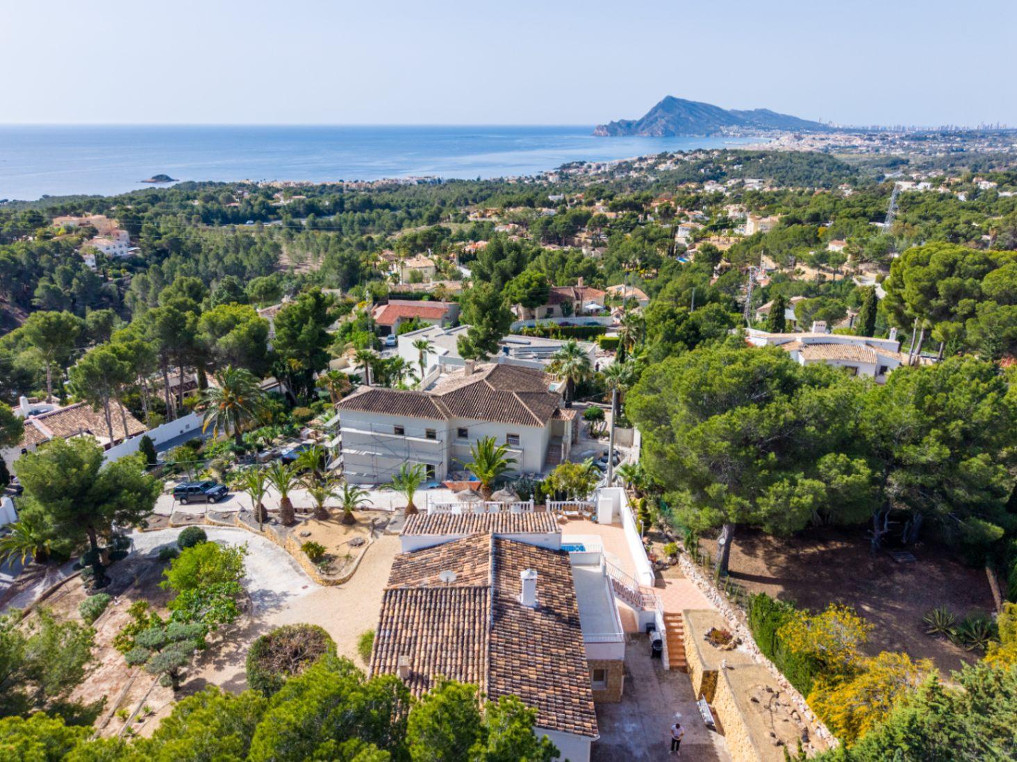 1415NS - Mittelmeer-Villa mit Meerblick und ibizenkischem Charme in Altea