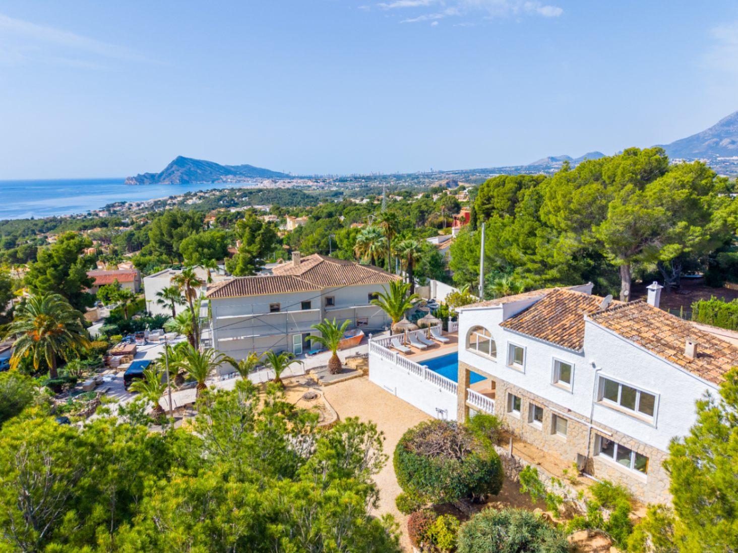 1415NS - Mittelmeer-Villa mit Meerblick und ibizenkischem Charme in Altea