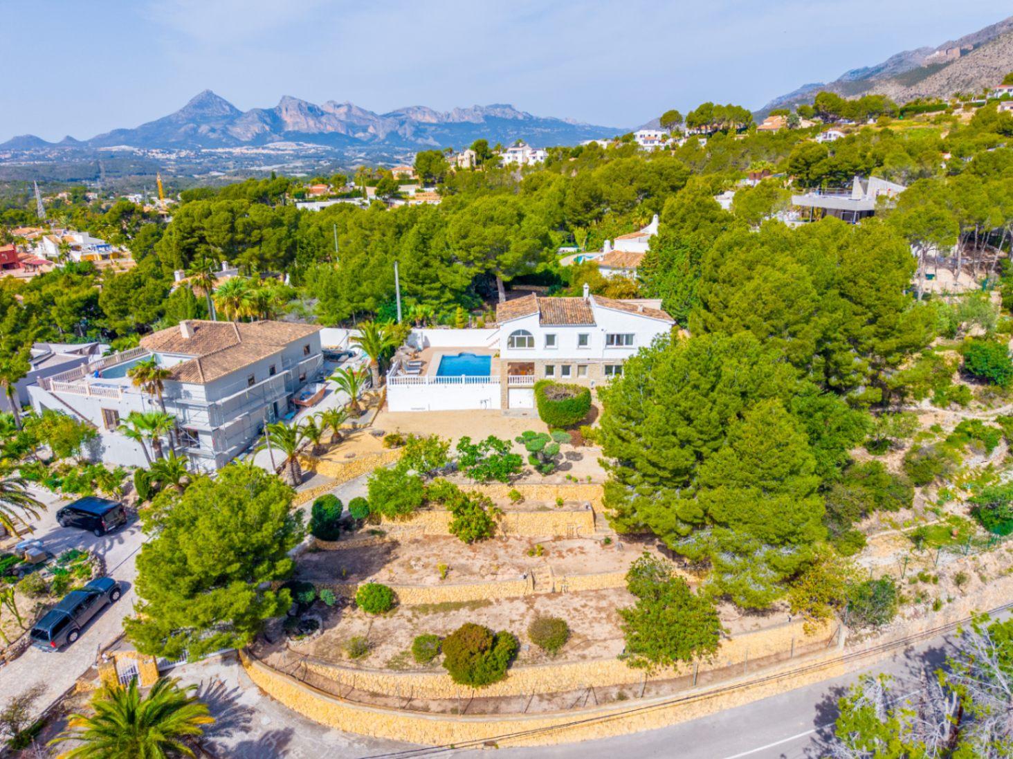 1415NS - Mittelmeer-Villa mit Meerblick und ibizenkischem Charme in Altea