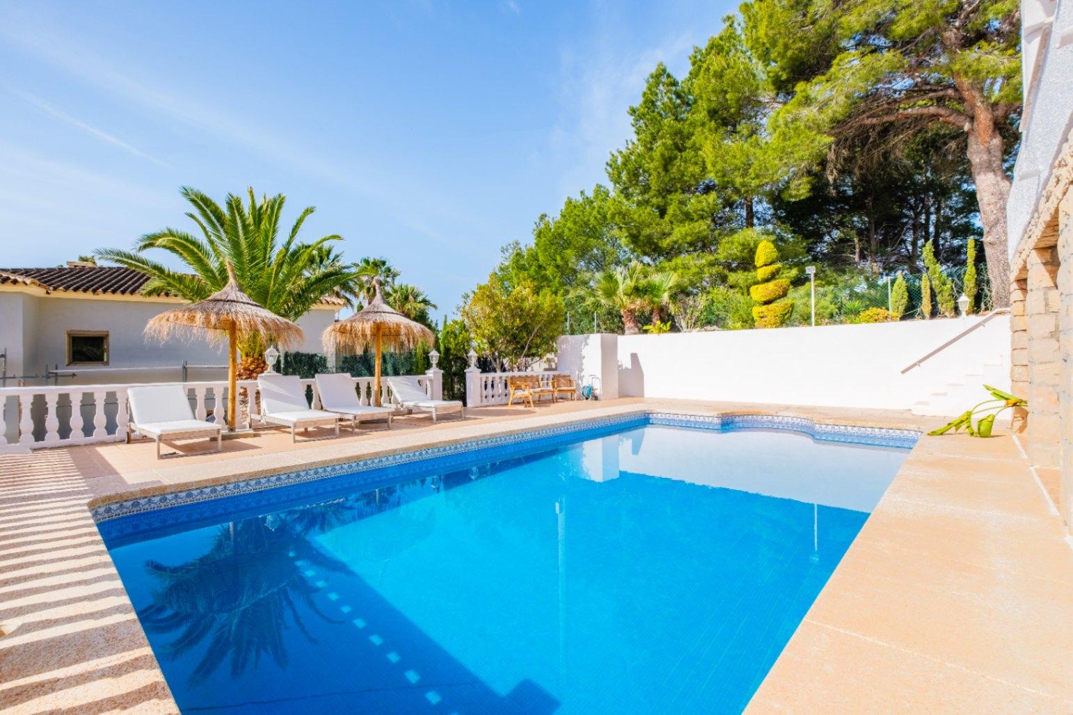 1415NS - Mittelmeer-Villa mit Meerblick und ibizenkischem Charme in Altea