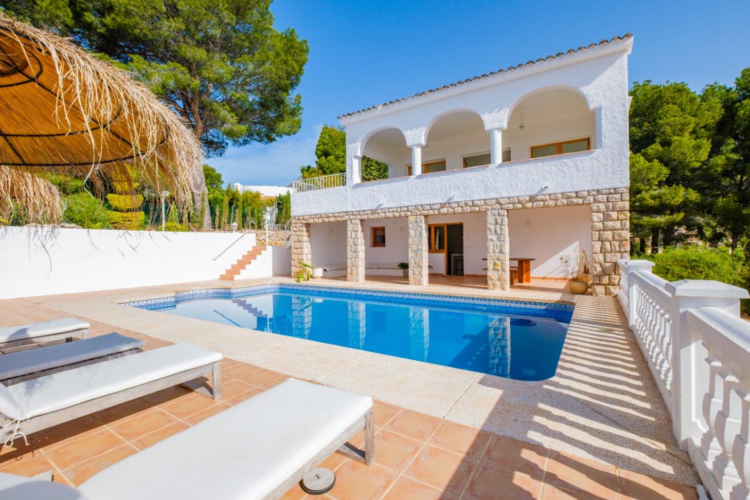 1415NS - Mittelmeer-Villa mit Meerblick und ibizenkischem Charme in Altea